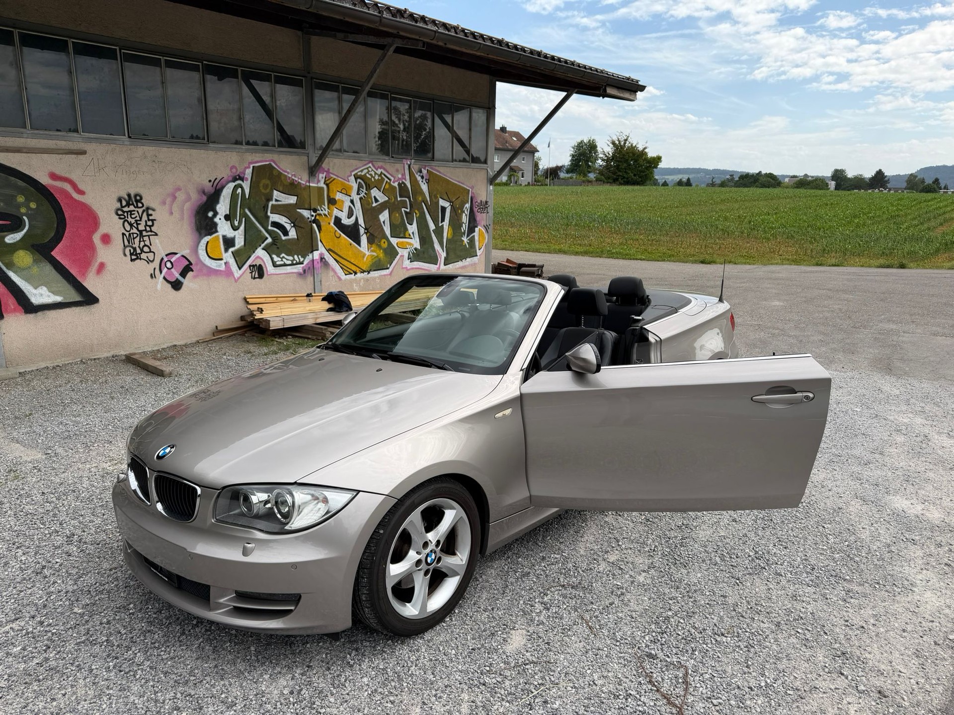 BMW 125i Cabrio Steptronic-image-0