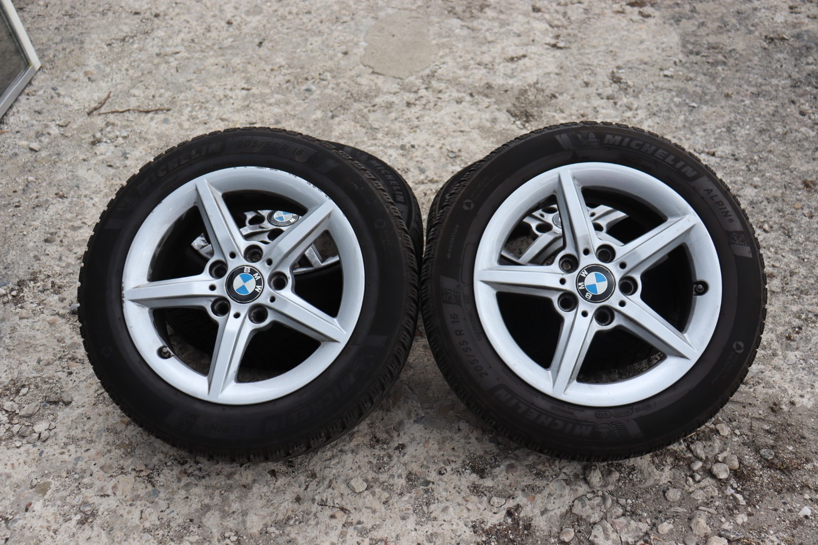 BMW 118i M Sport • Véhicule CH • Expertise du jour • Garantie-image-14