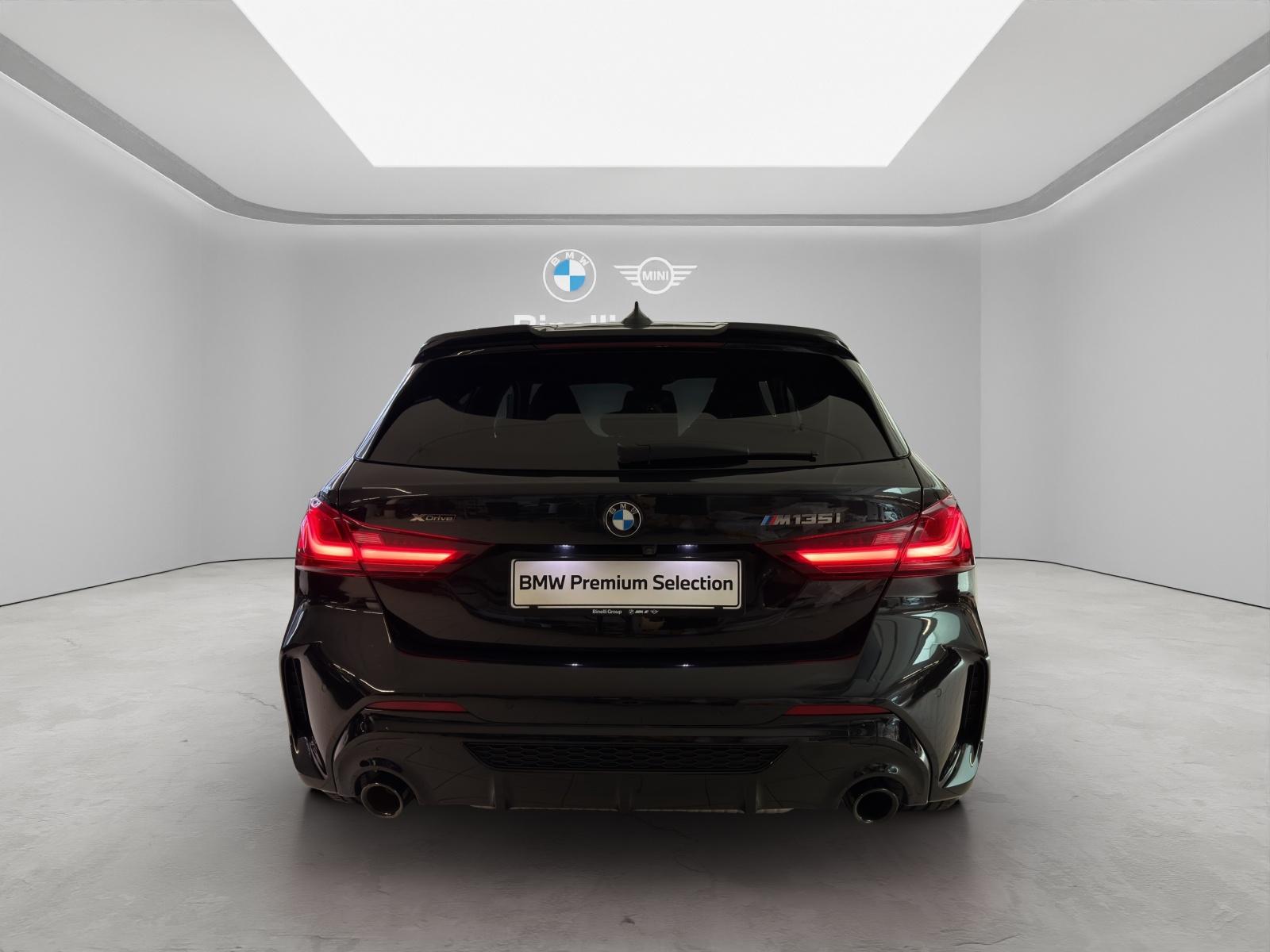 BMW M135i xDrive M-Performance Paket-image-3