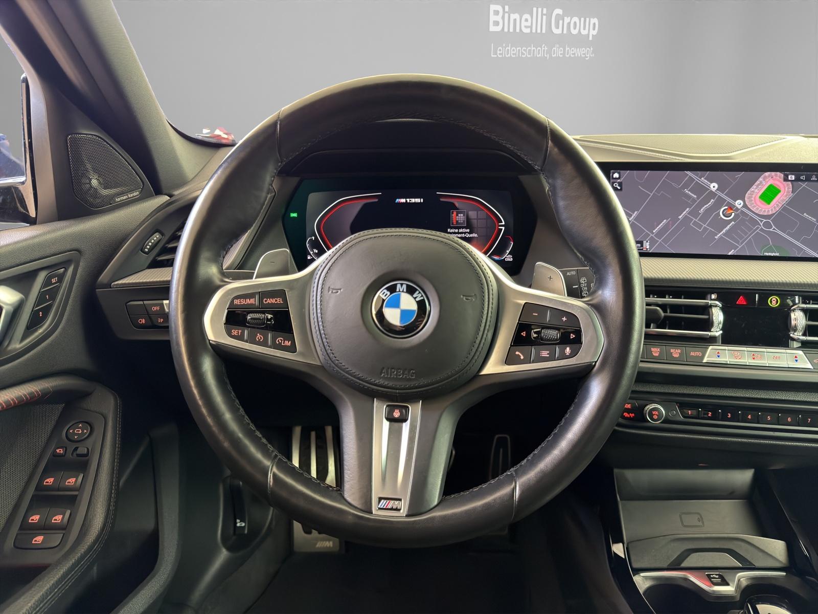BMW M135i xDrive M-Performance Paket-image-12