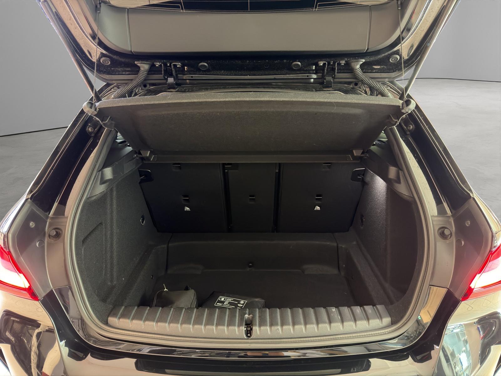 BMW M135i xDrive M-Performance Paket-image-18