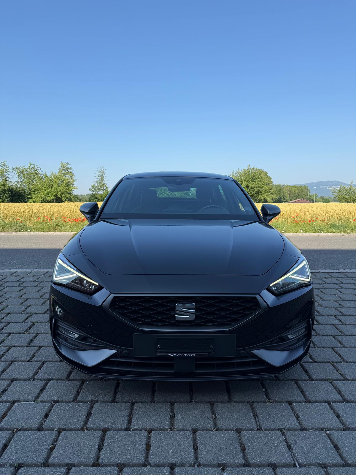 SEAT Leon 1.4 eHybrid pHEV DSG FR-image-0