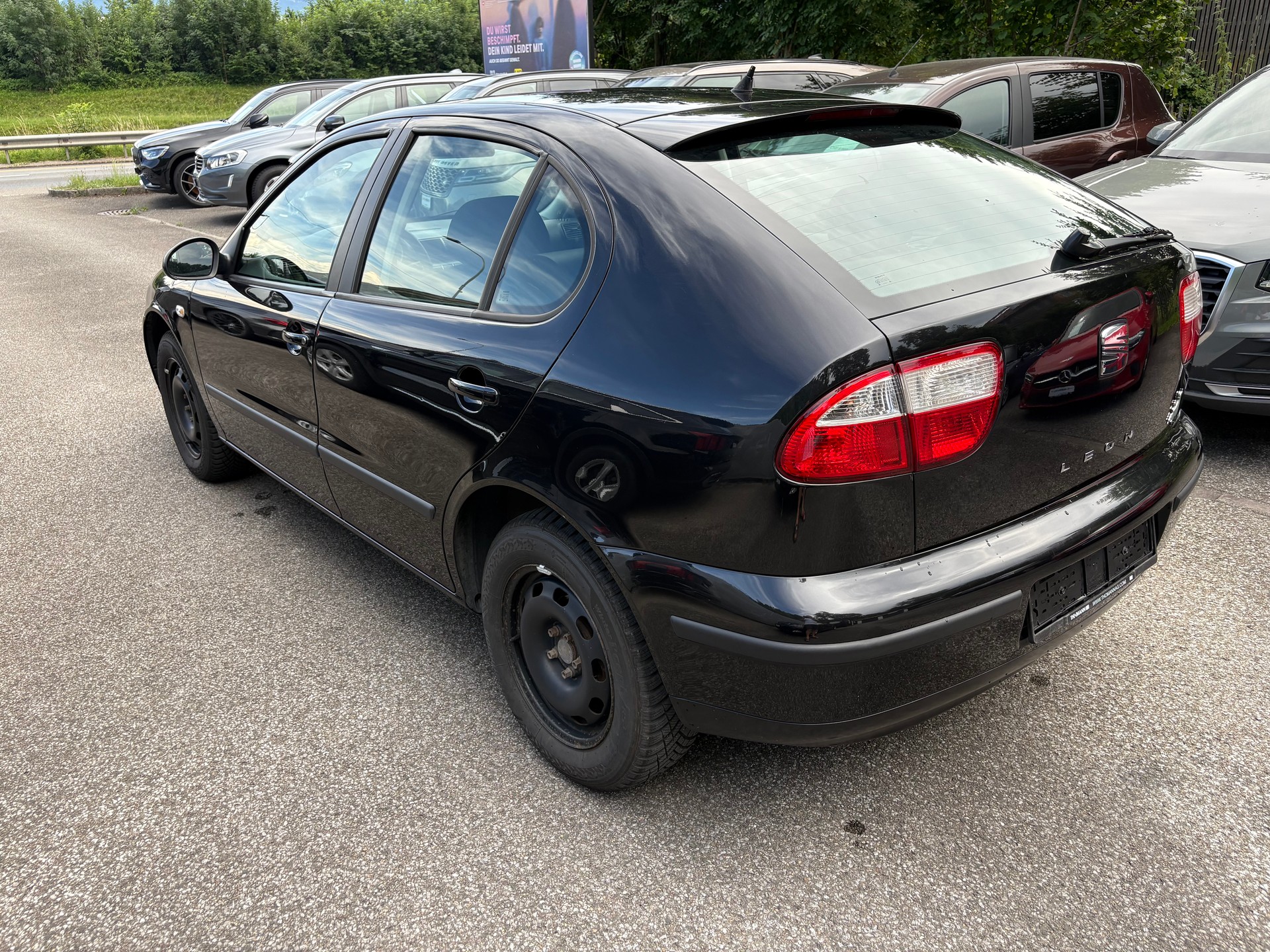 SEAT Leon 1.6 16V Spirit-image-3