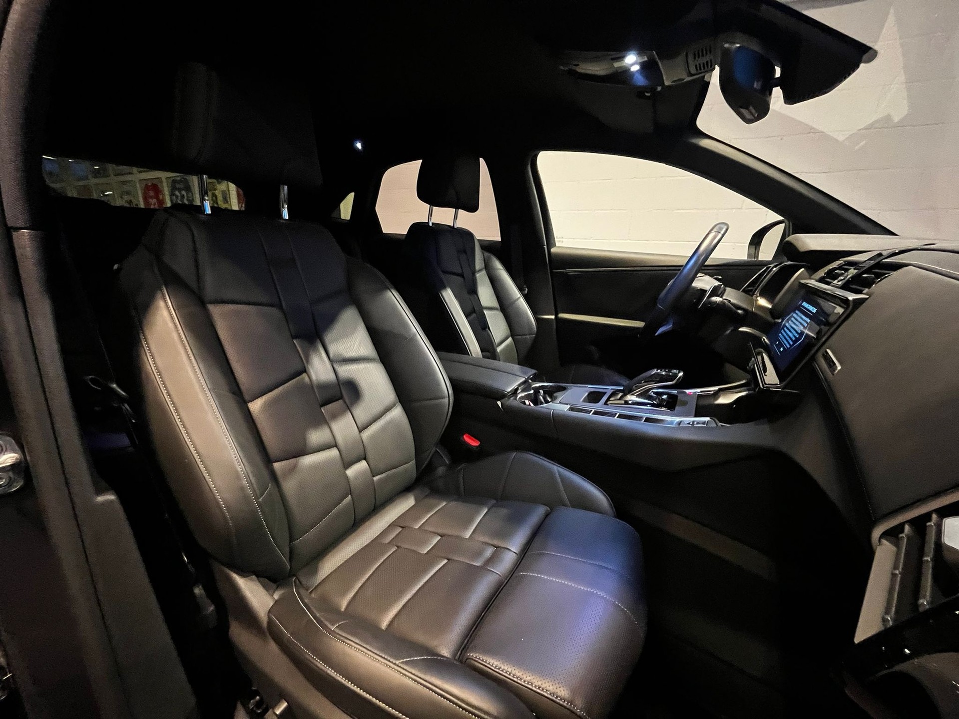 DS AUTOMOBILES DS 7 Crossback 2.0 BlueHDi BE Chic Automatic-image-17