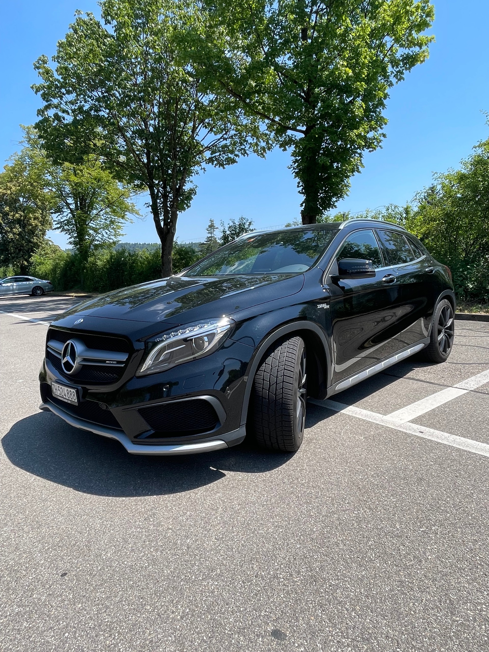 MERCEDES-BENZ GLA 45 AMG 4m-image-2