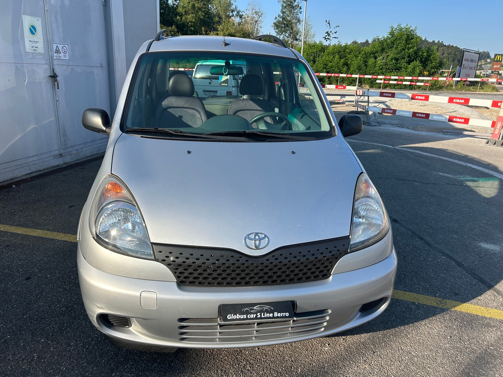 TOYOTA Yaris Verso 1.3 Linea Sol-image-0