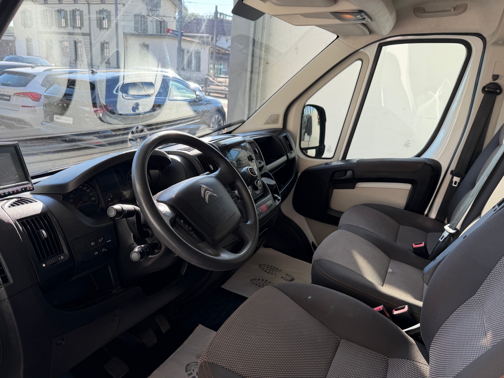 CITROEN Jumper 35+ 2.0 BlueHDi 160 Confort L3H3-image-5