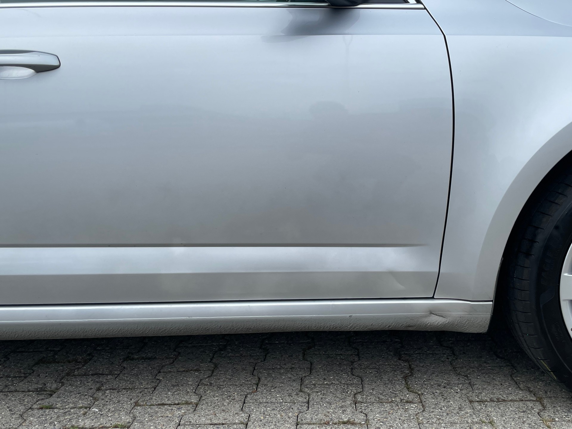 SKODA Octavia Combi 1.5 TSI Ambition DSG-image-14