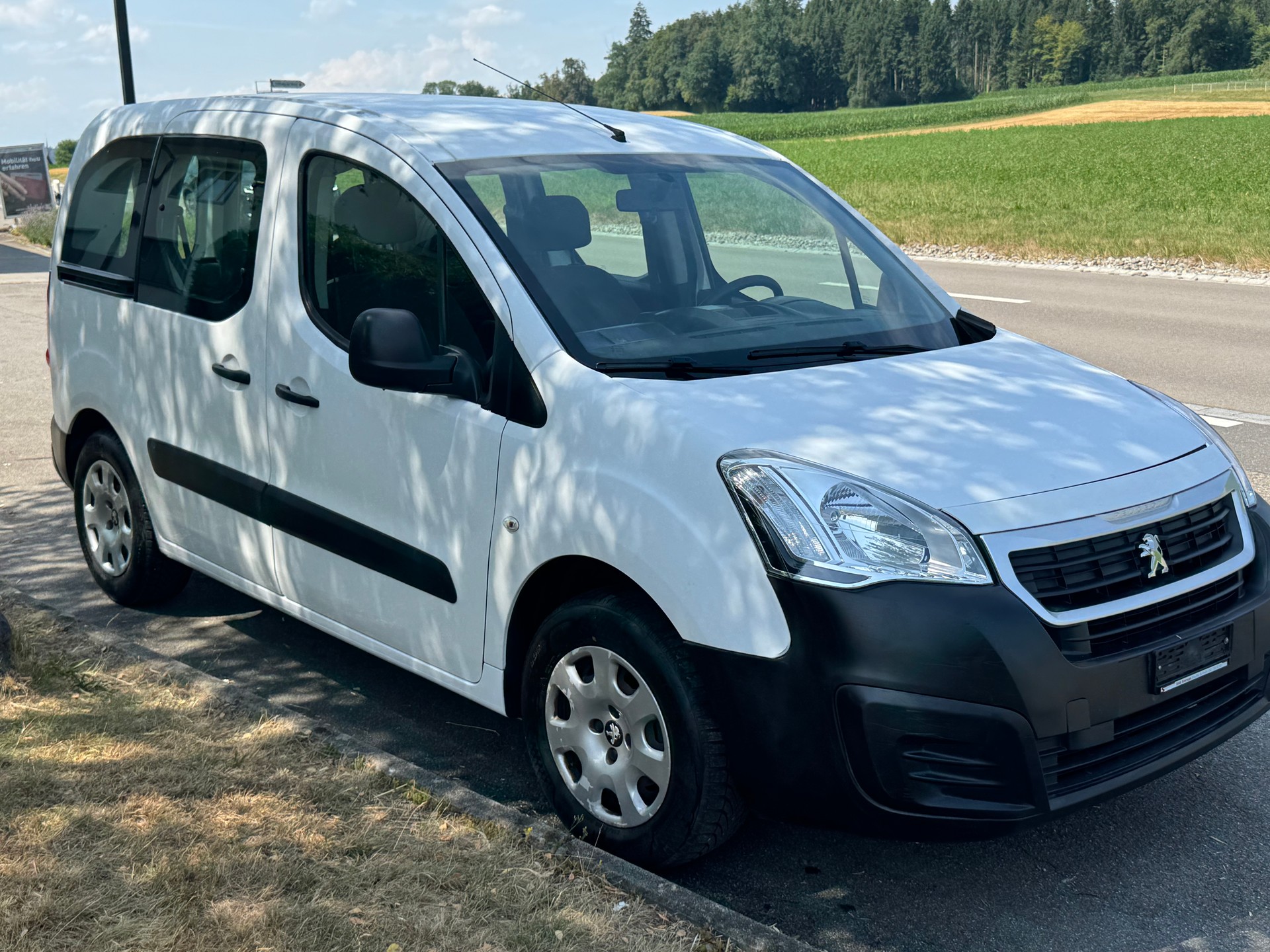 PEUGEOT Partner 1.6 VTi Access-image-2