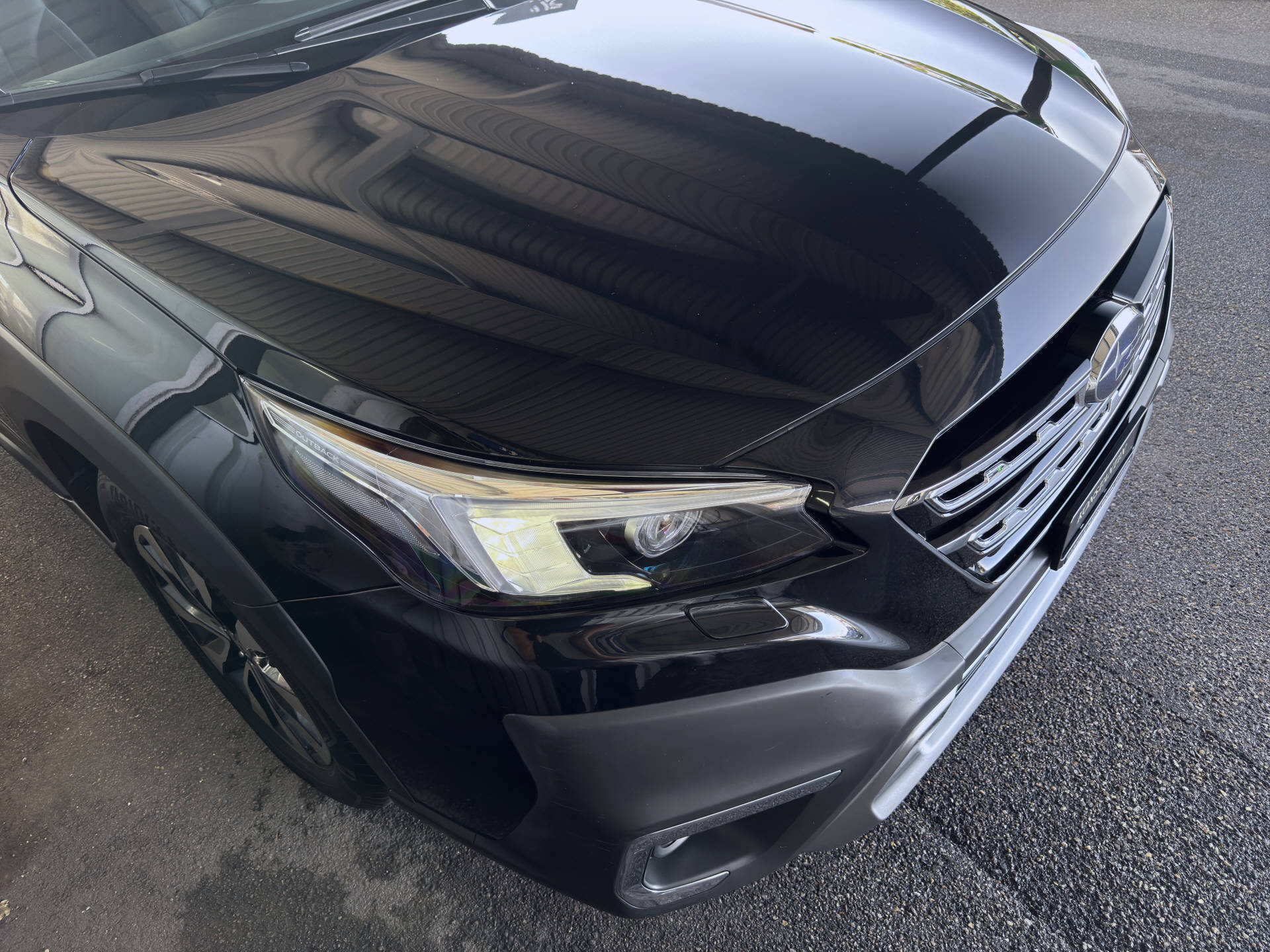 SUBARU Outback 2.5i Luxury-image-6