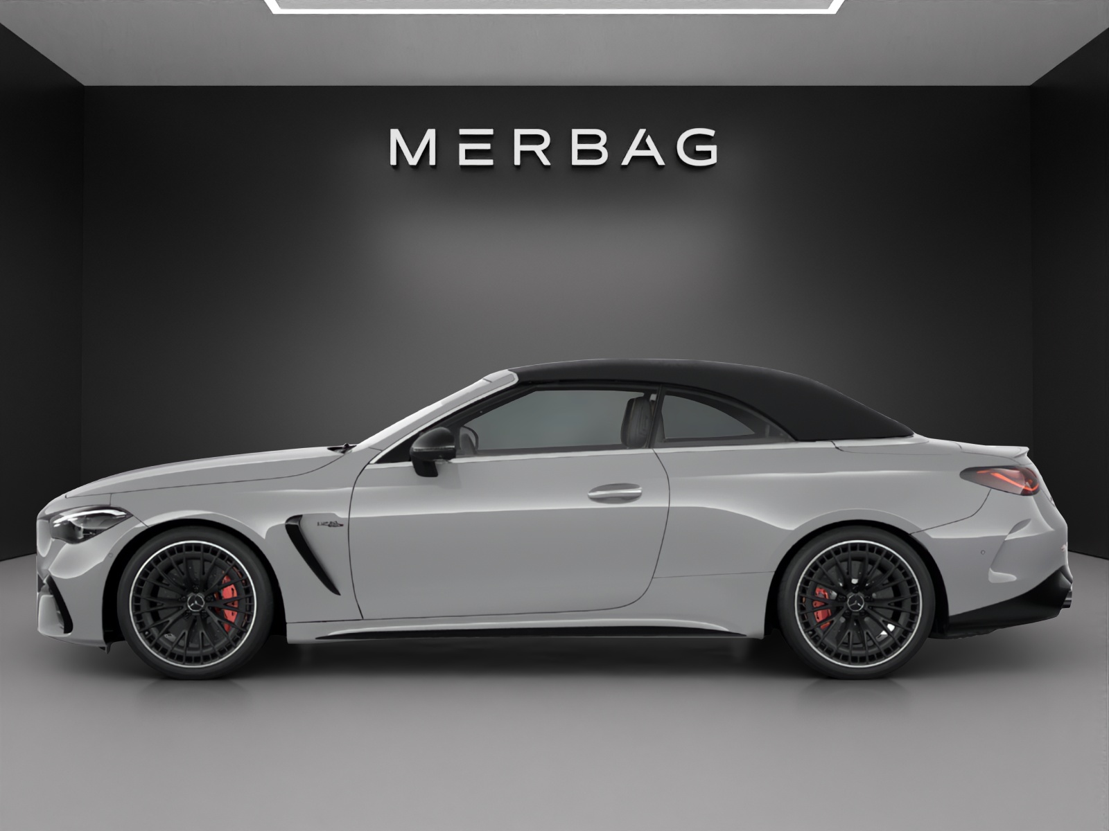 MERCEDES-BENZ CLE AMG 53 Cabrio 4Matic+ 9G-Tronic-image-5