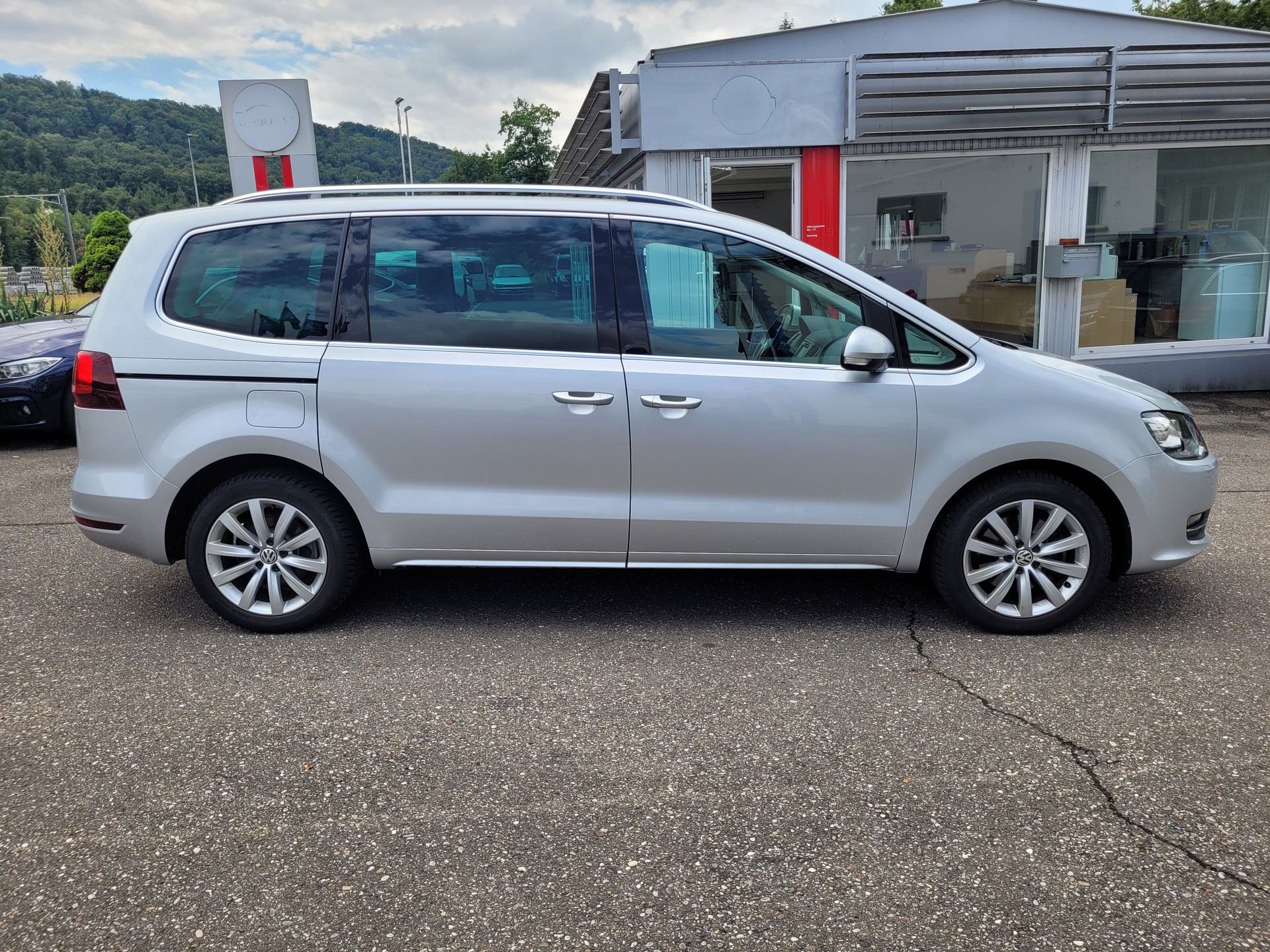 VW Sharan 2.0 TDI BMT Highline 4Motion DSG-image-3