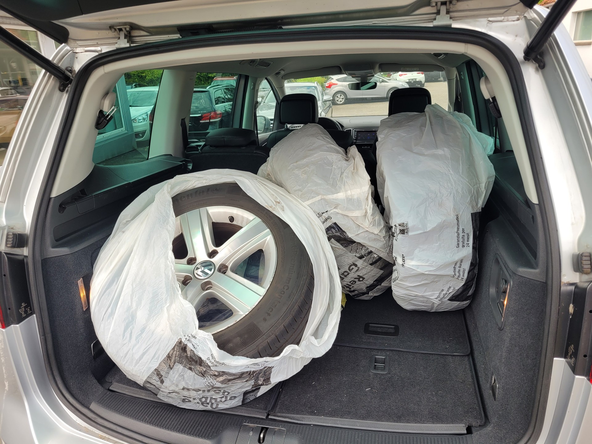VW Sharan 2.0 TDI BMT Highline 4Motion DSG-image-9