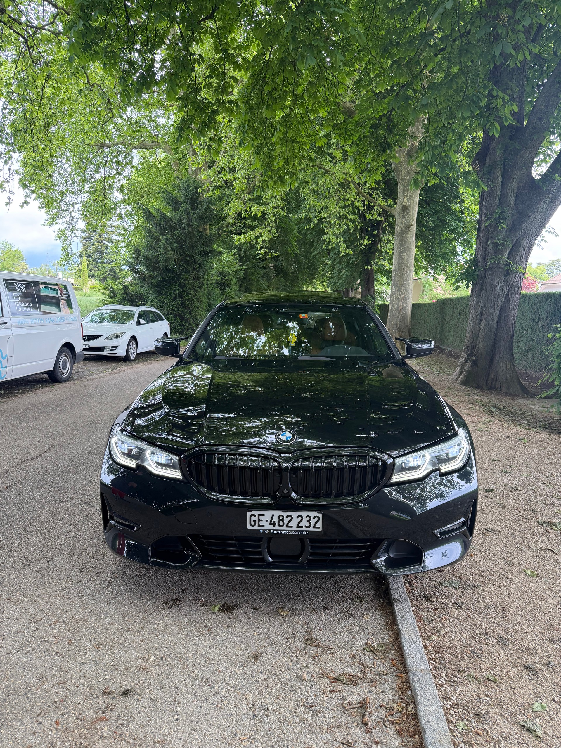 BMW 330d xDrive-image-4