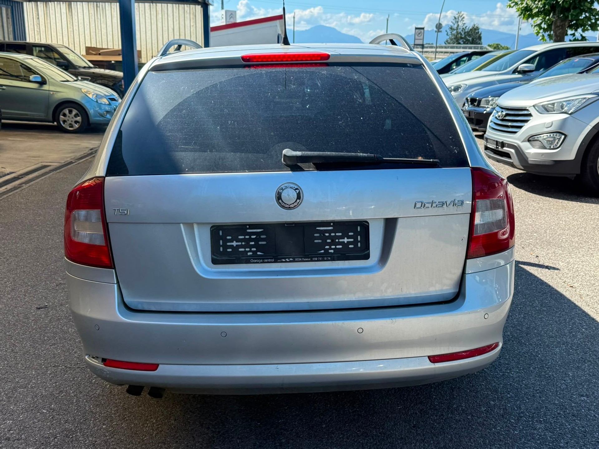 SKODA Octavia Combi 1.4 TSI Entry-image-6