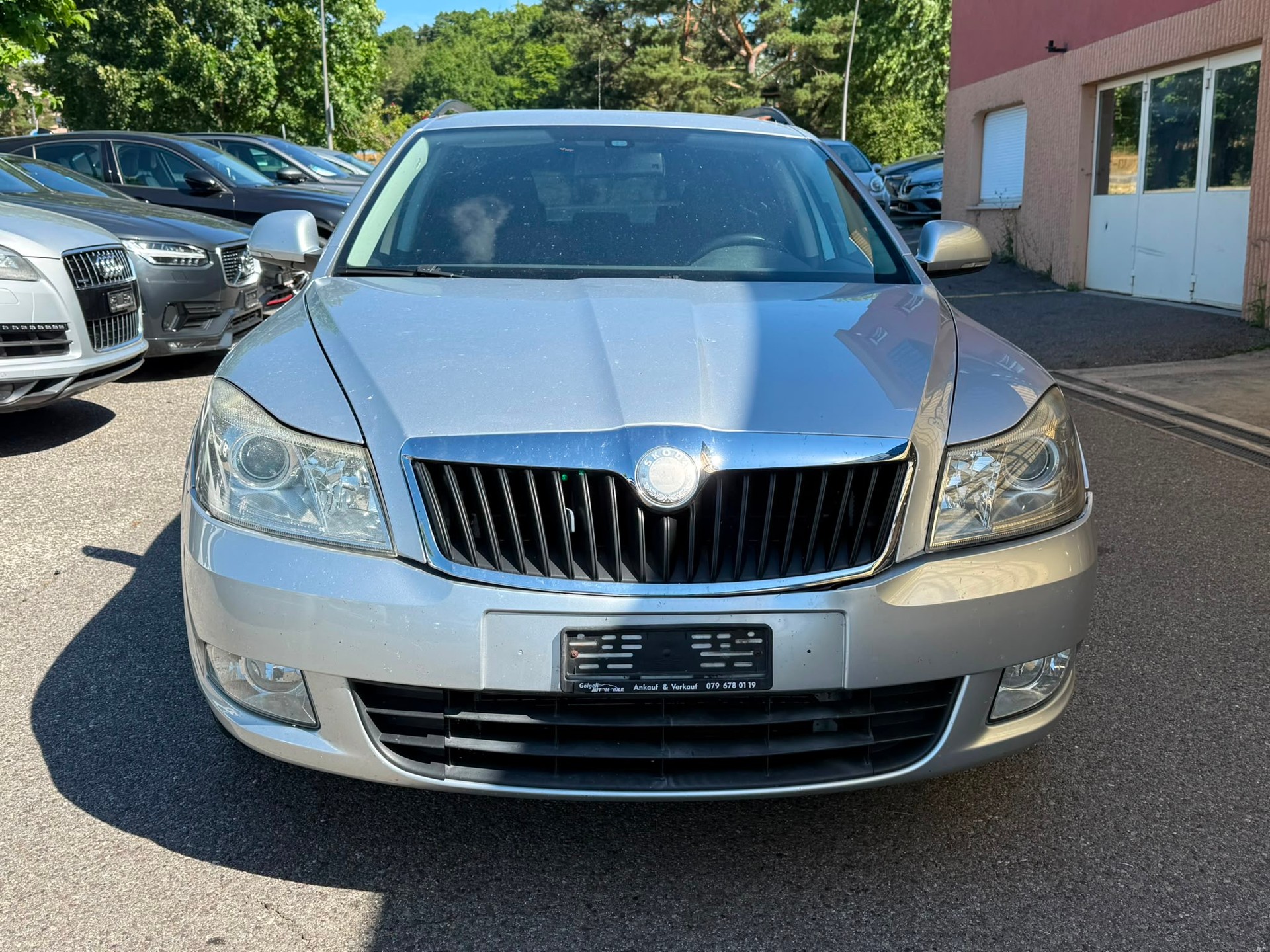 SKODA Octavia Combi 1.4 TSI Entry-image-0