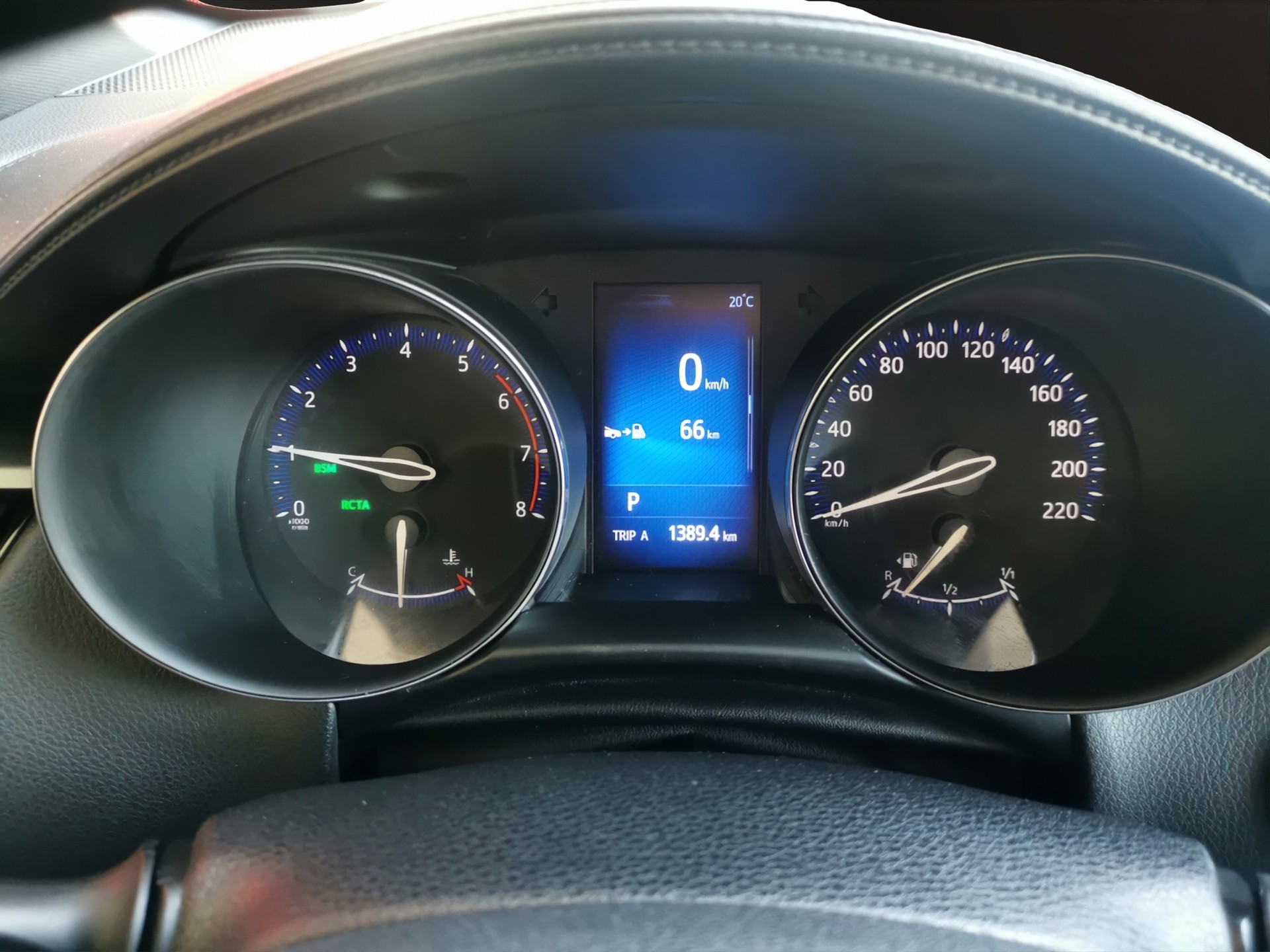 TOYOTA C-HR 1.2 Turbo Style 4WD Multidrive S-image-15