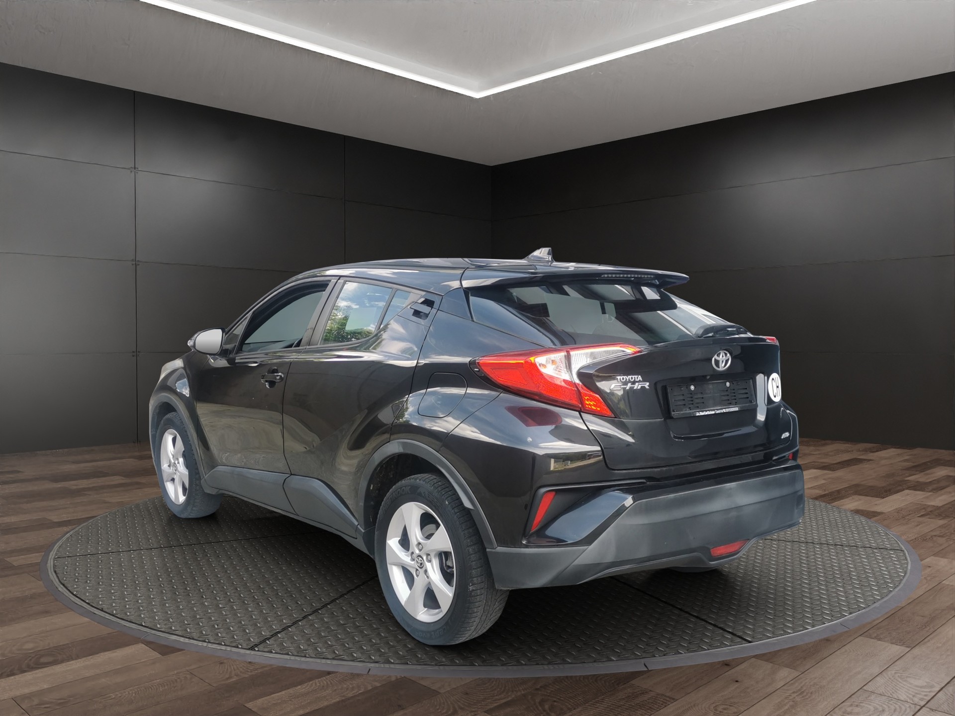 TOYOTA C-HR 1.2 Turbo Style 4WD Multidrive S-image-6