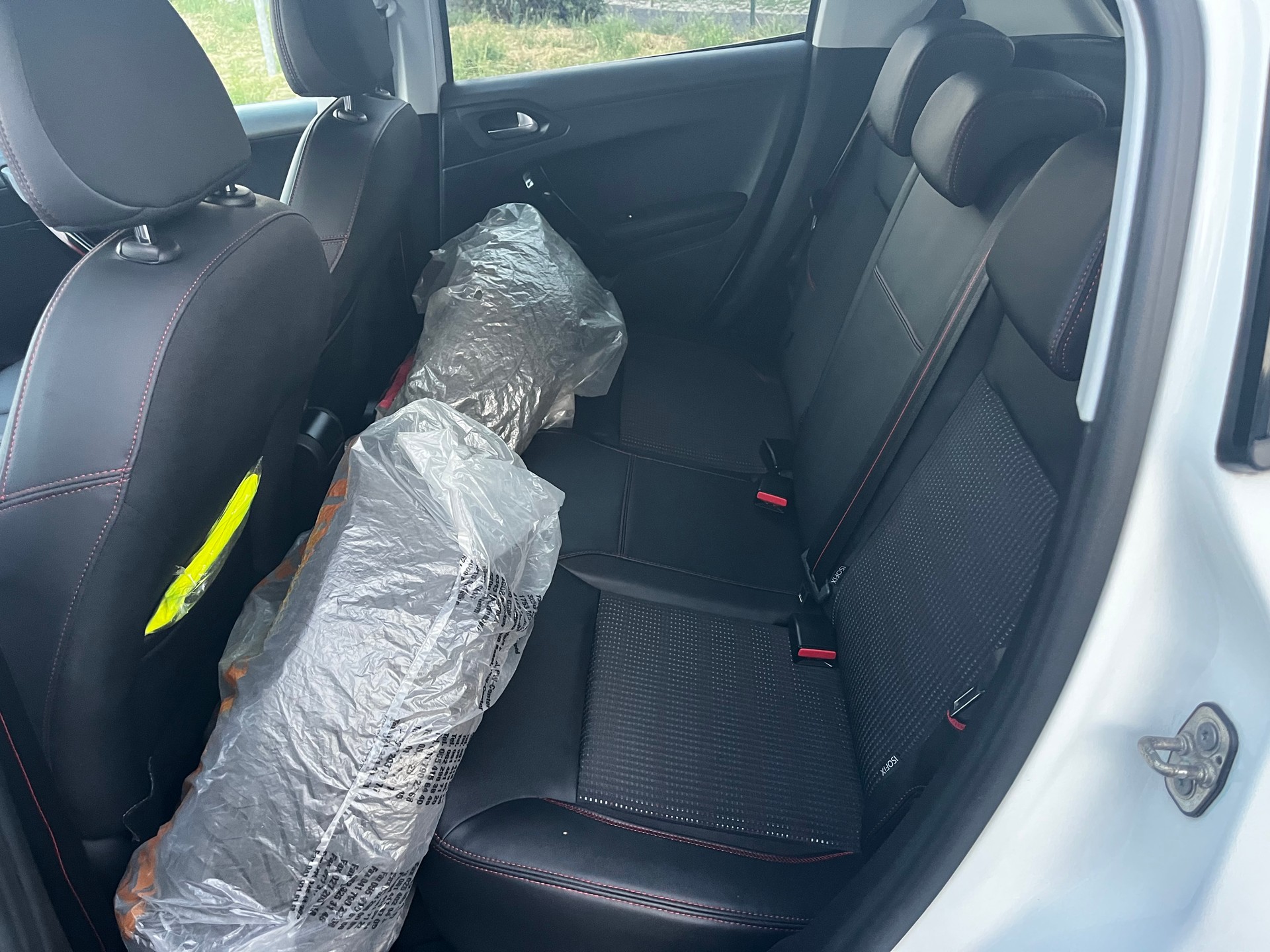 PEUGEOT 208 1.2 PureTech GT Line EAT6 Excellent état Moteur changé-image-9