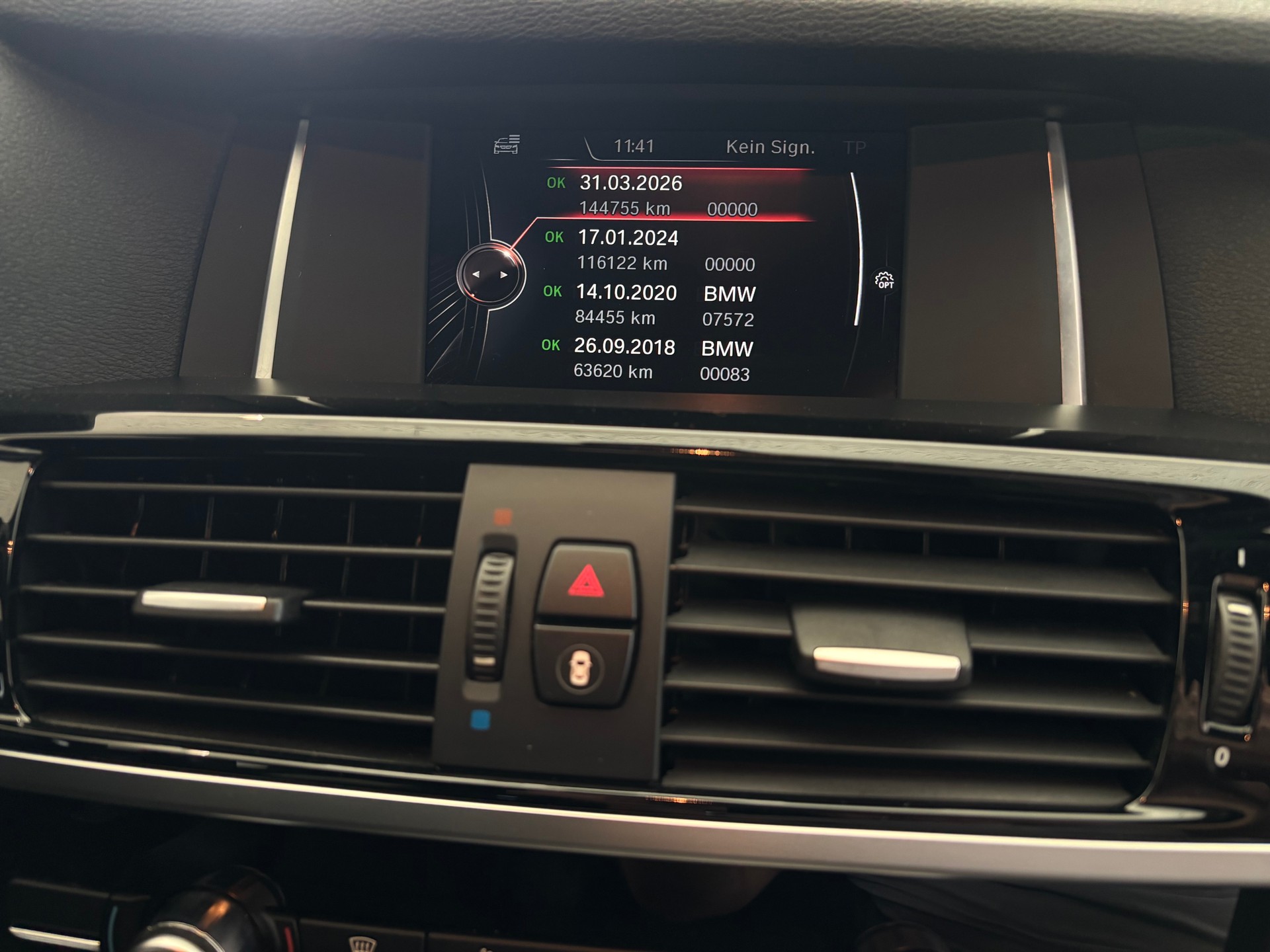 BMW X3 xDrive 20d Steptronic-image-15