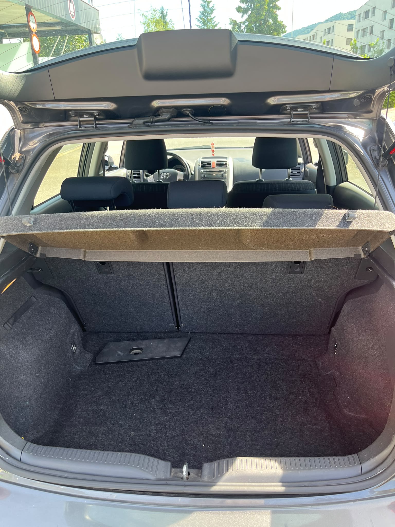 TOYOTA Auris 1.6 Linea Luna-image-7