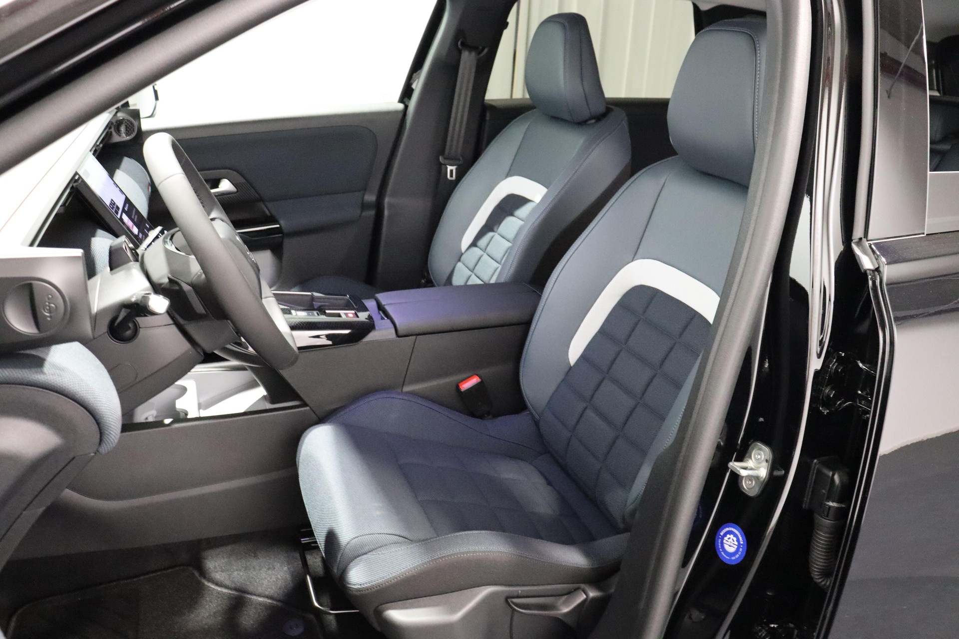 CITROEN e-C5 Aircross Plus-showroom-element-3
