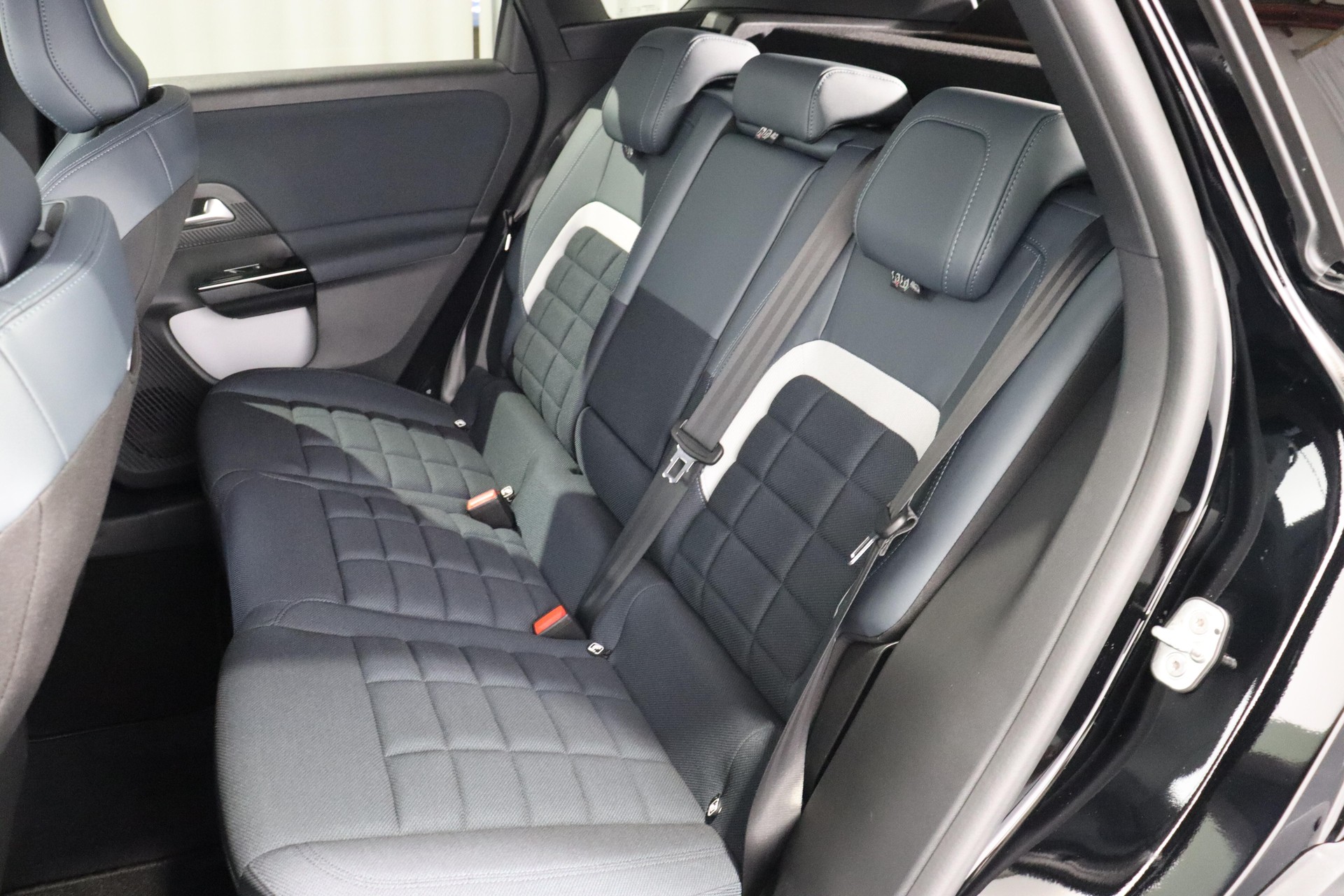 CITROEN e-C5 Aircross Plus-image-4