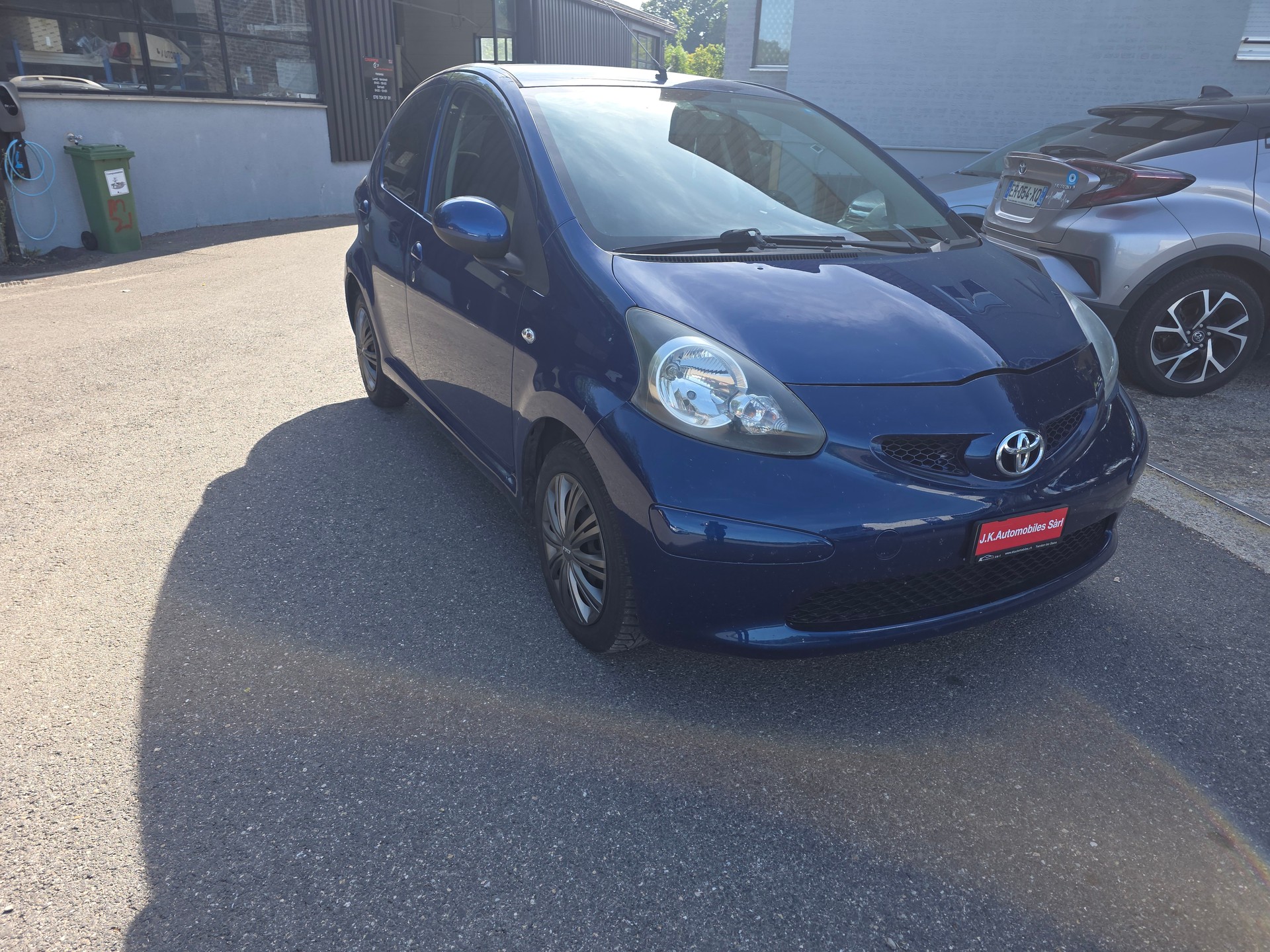 TOYOTA Aygo 1.0 Linea Sol-image-6