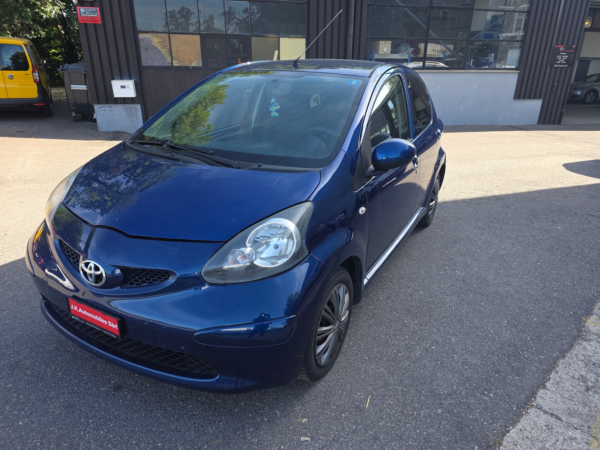 TOYOTA Aygo 1.0 Linea Sol-image-11