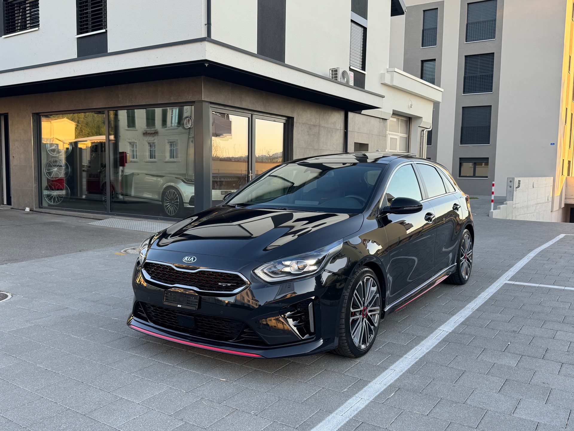 KIA Ceed 1.6 T-GDi GT DCT-image-0