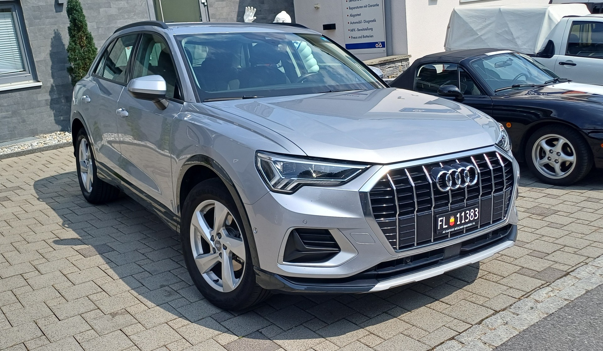 AUDI Q3 35 TFSI S-tronic-image-1