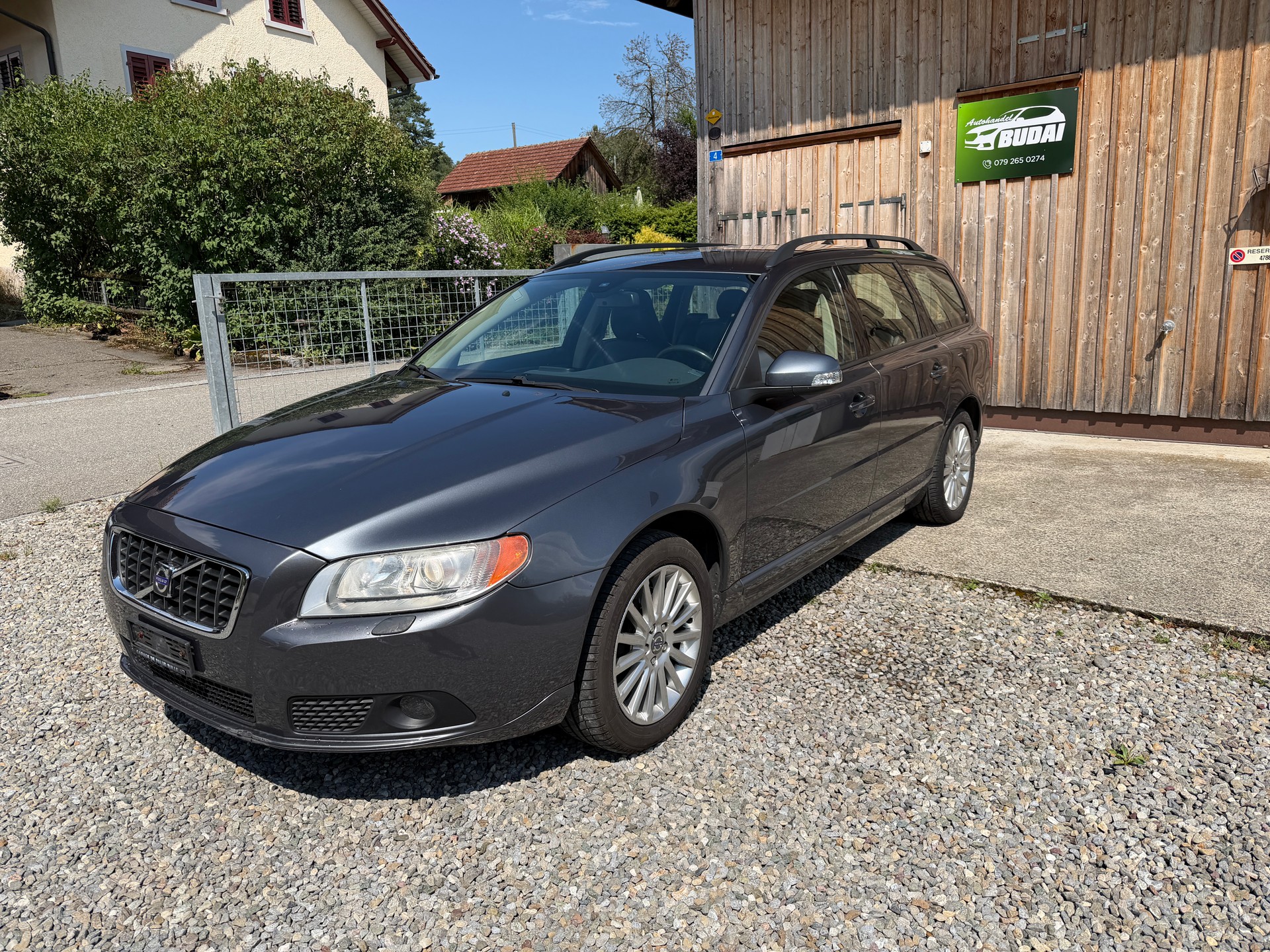 VOLVO V70 D5 Summum