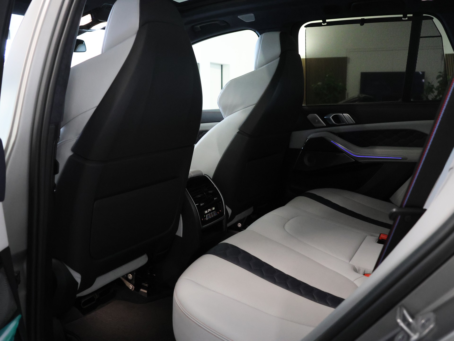 BMW X5M Competition Steptronic Competition *1 of 250* *Panoramadach* *Barracuda Felgen*-image-33