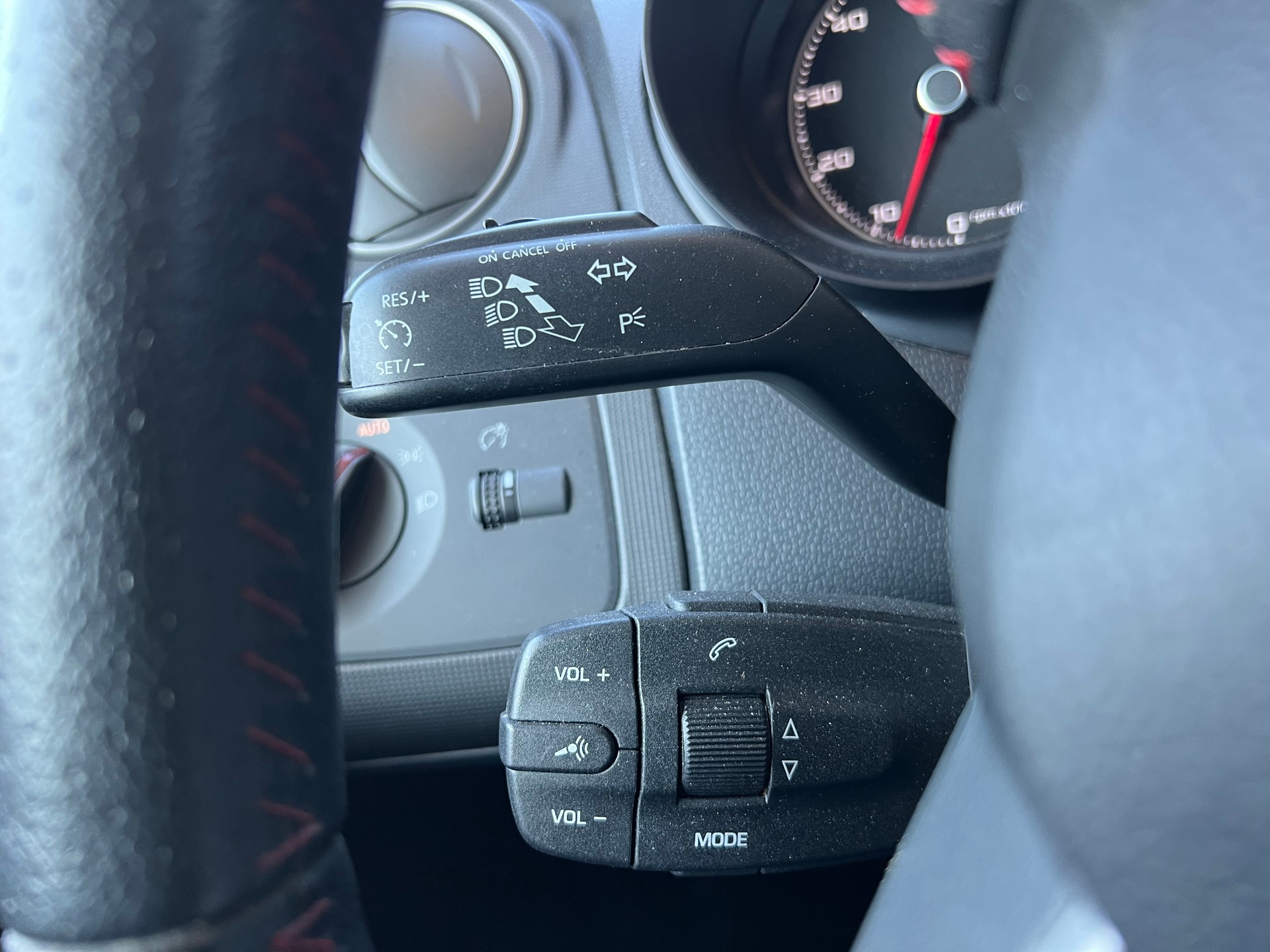 SEAT Ibiza 1.4 TSI FR DSG PS 150 *** Navigation * Klima * frisch ab MFK * 1 Jahr Garantie möglich ***-image-20