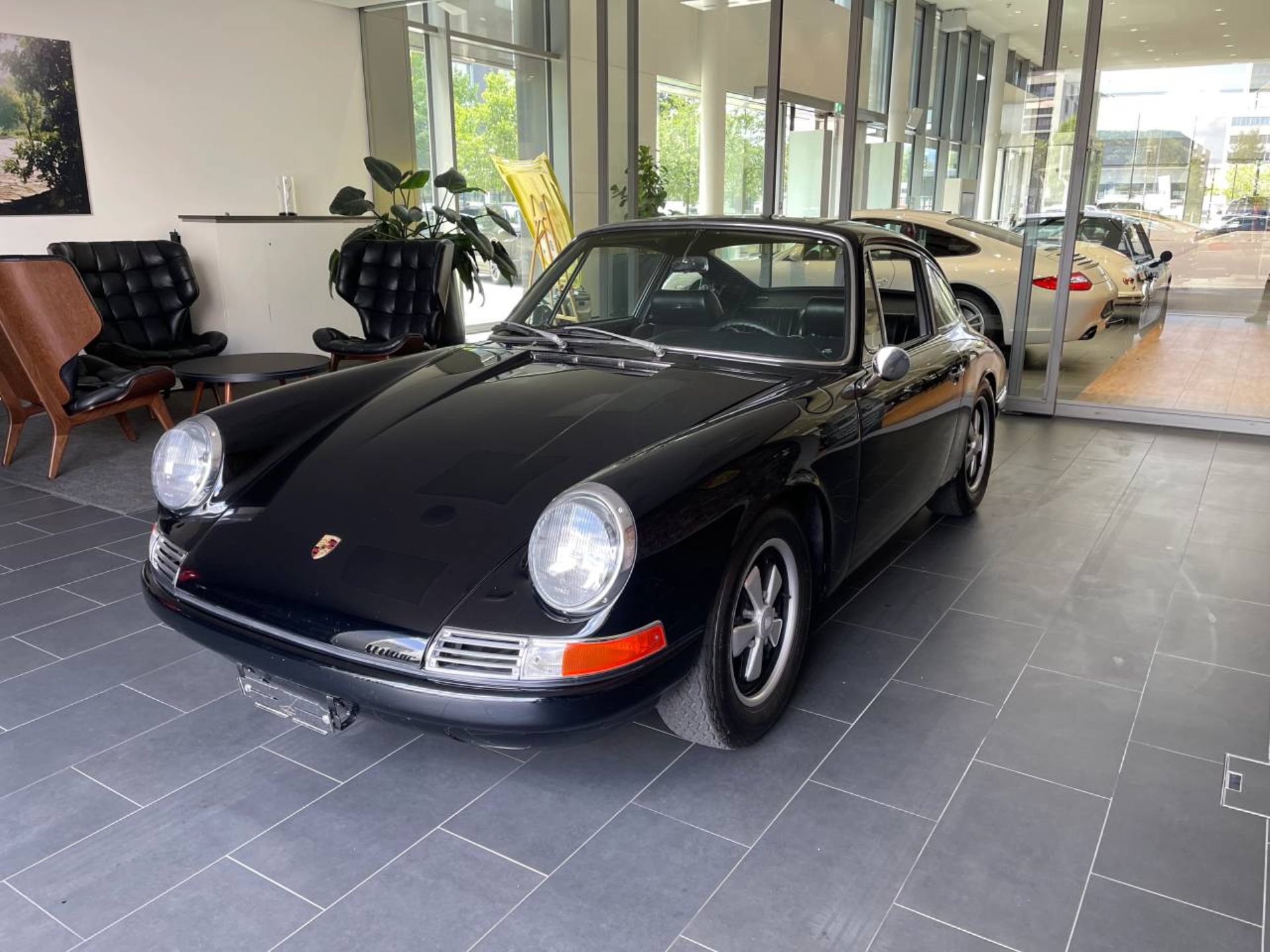 PORSCHE 911 2.0 Coupé-image-2
