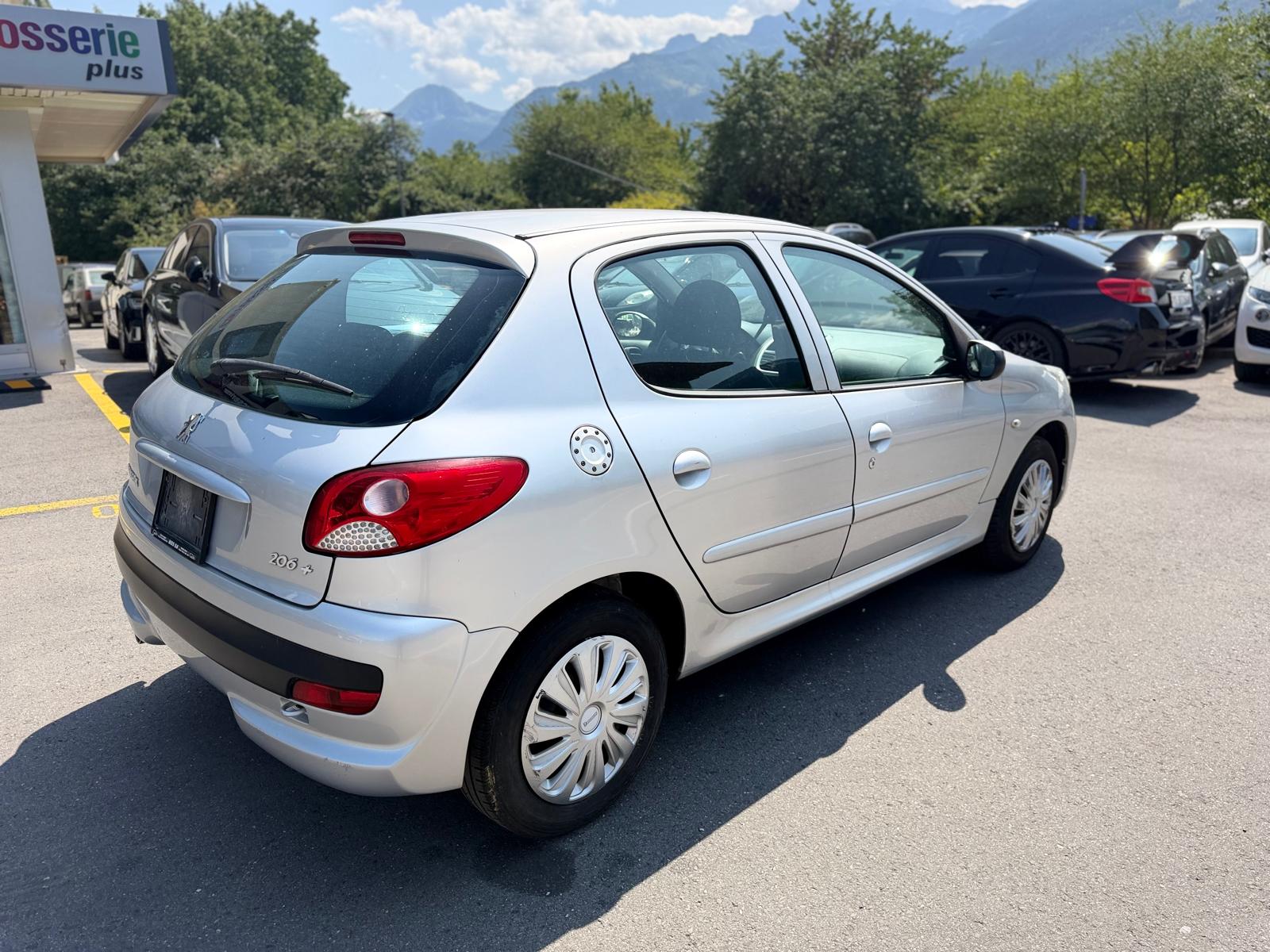 PEUGEOT 206+ 1.4 Trendy-image-3