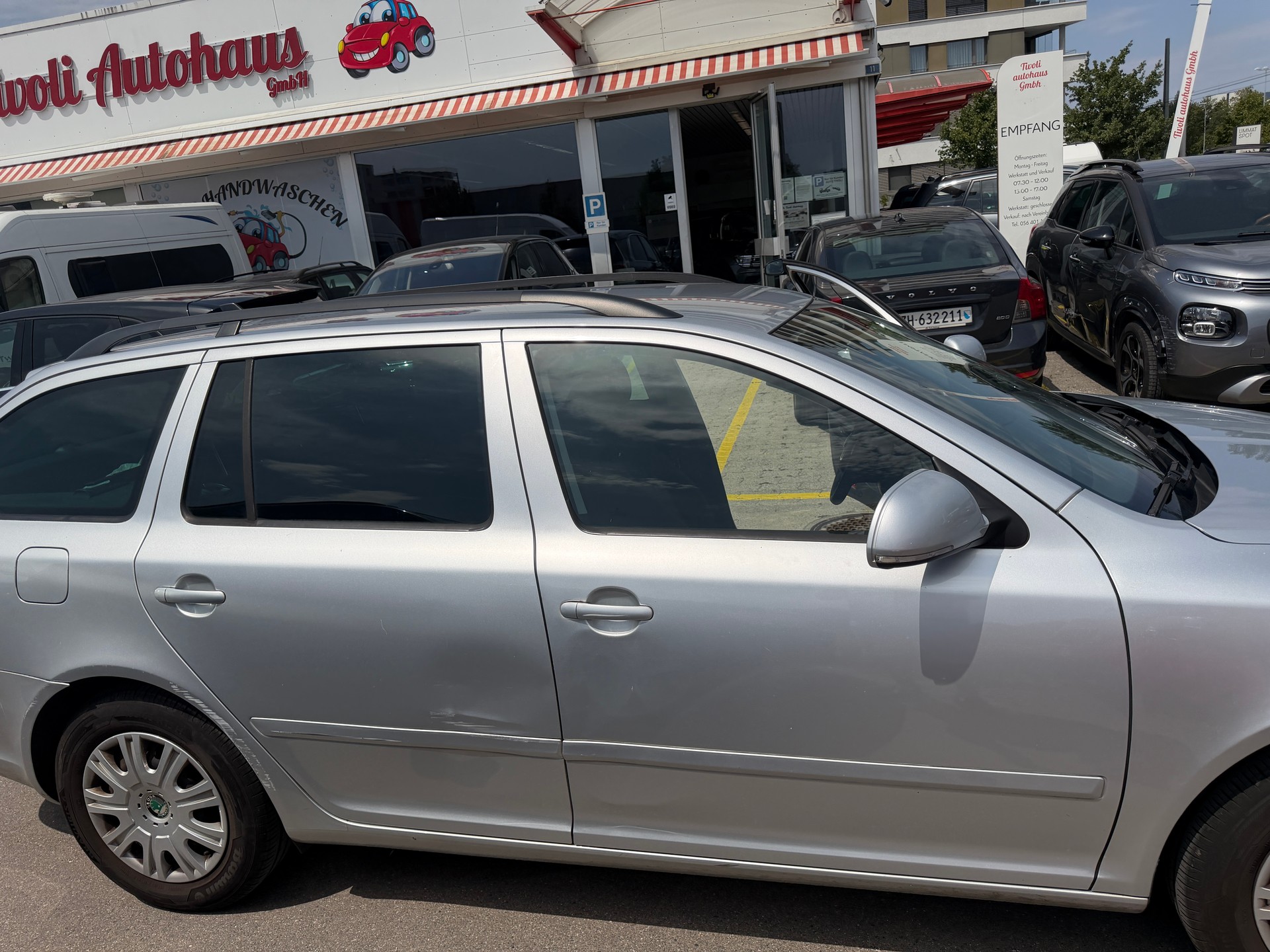 SKODA Octavia Combi 1.6 TDI Clever-image-4