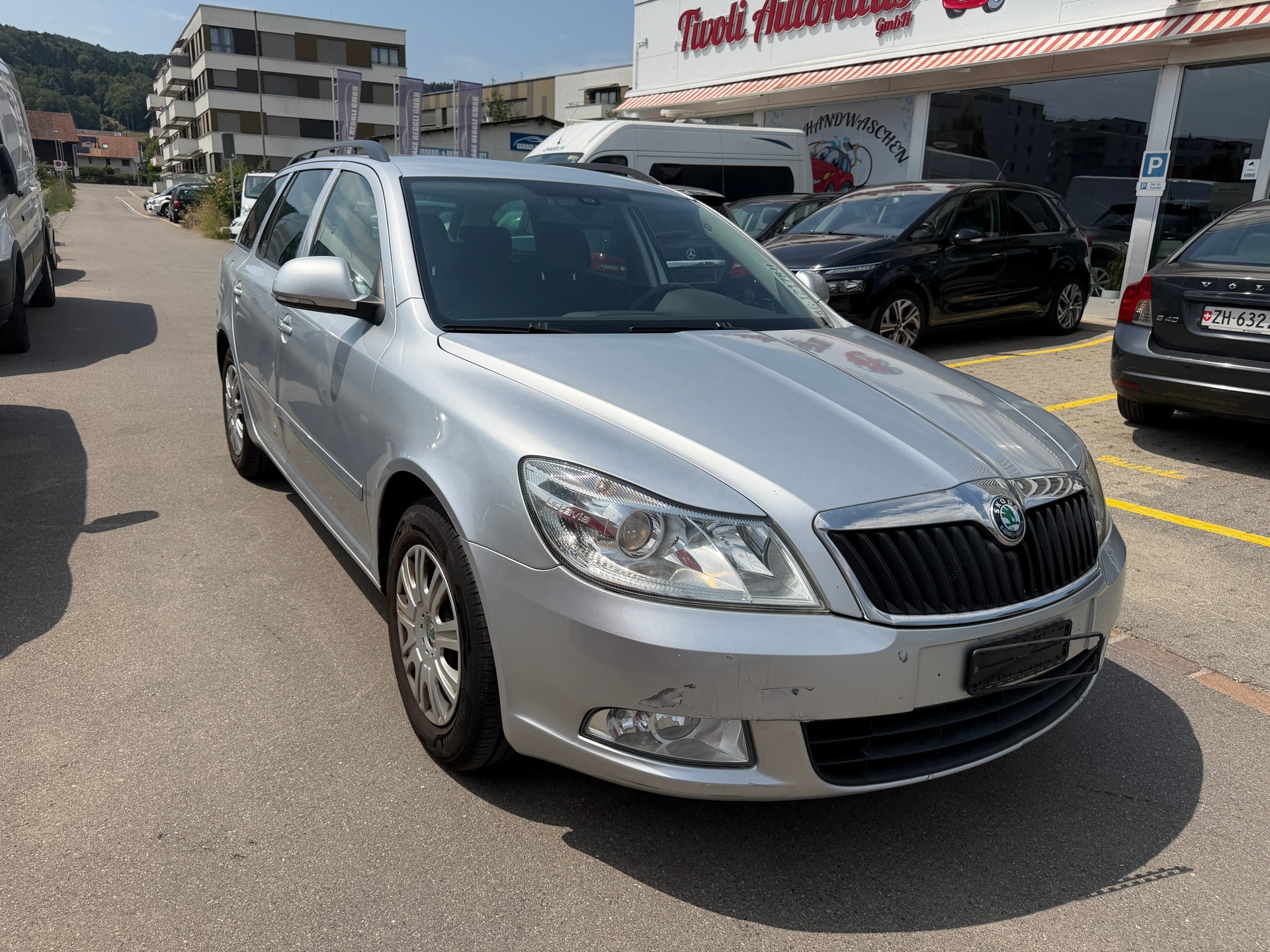 SKODA Octavia Combi 1.6 TDI Clever-image-1