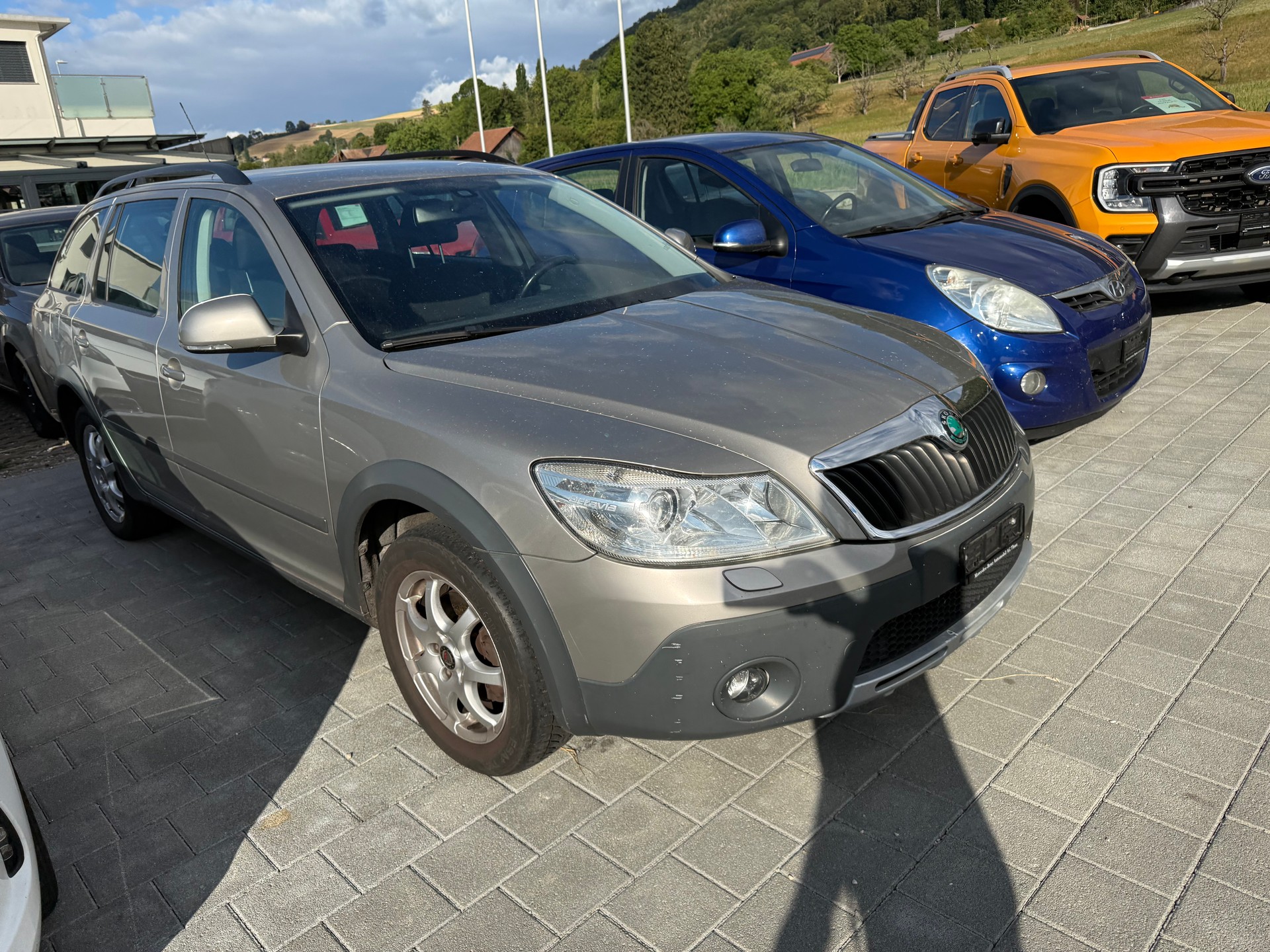 SKODA Octavia Combi 1.8 TSI Scout 4x4-image-5