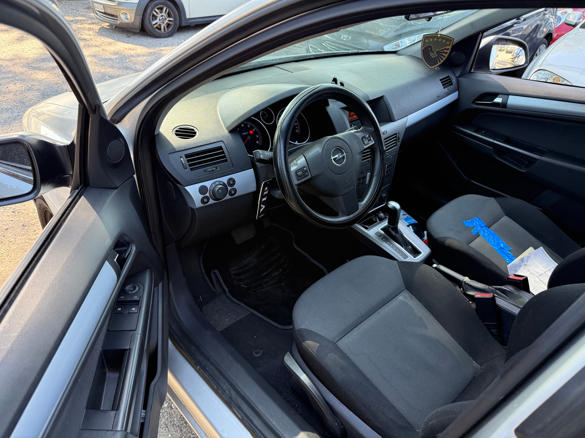 OPEL Astra Caravan 1.8i 16V Sport-image-10