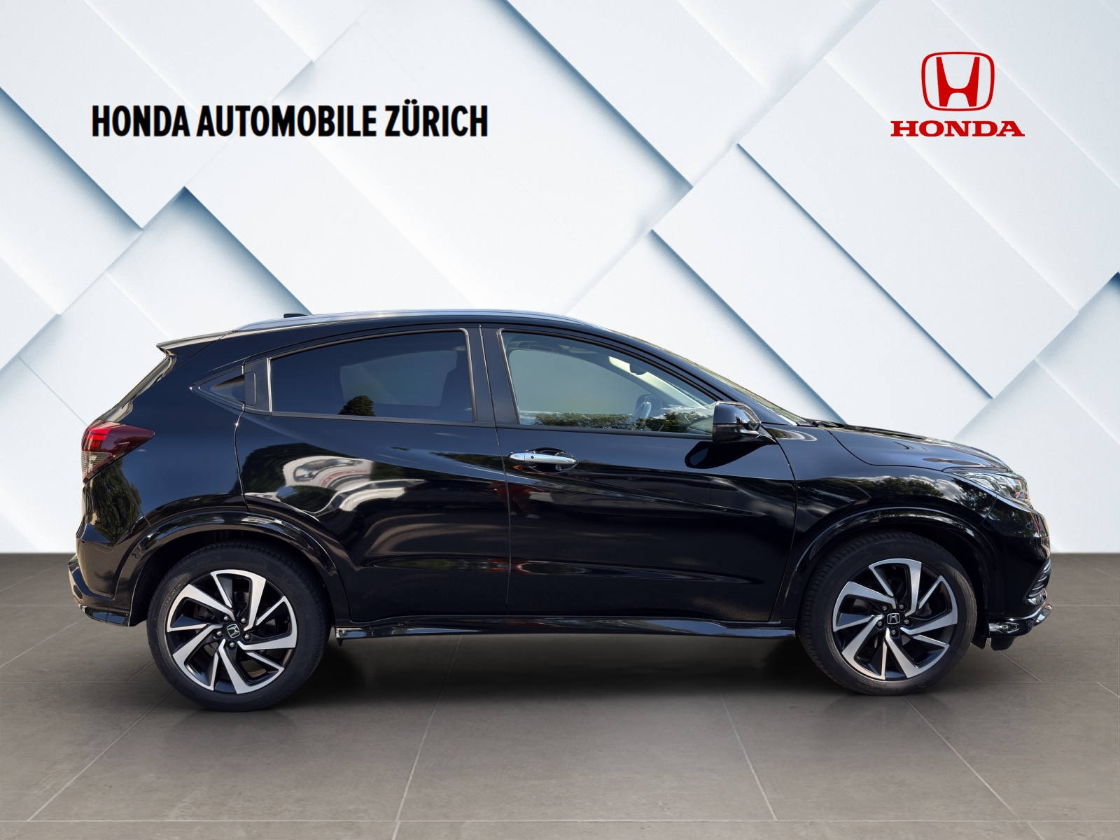 HONDA HR-V 1.5i-VTEC Executive-image-4