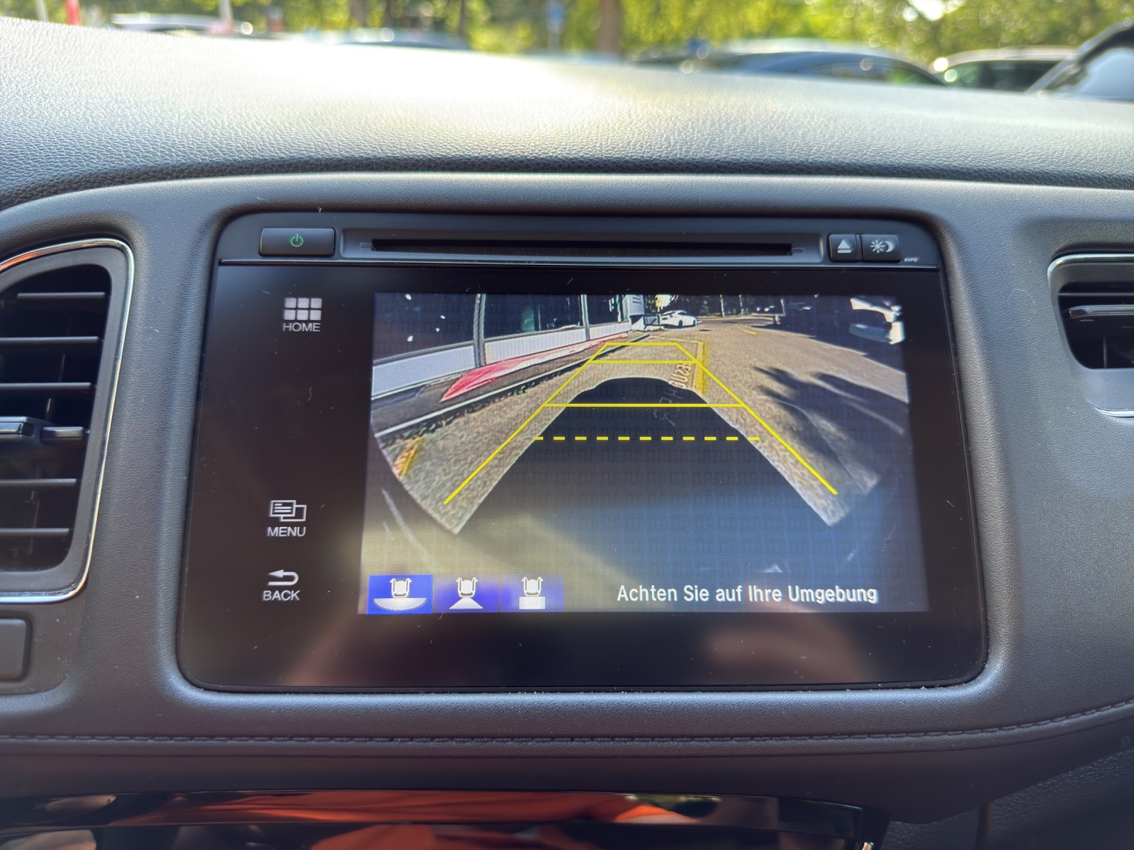HONDA HR-V 1.5i-VTEC Executive-image-12