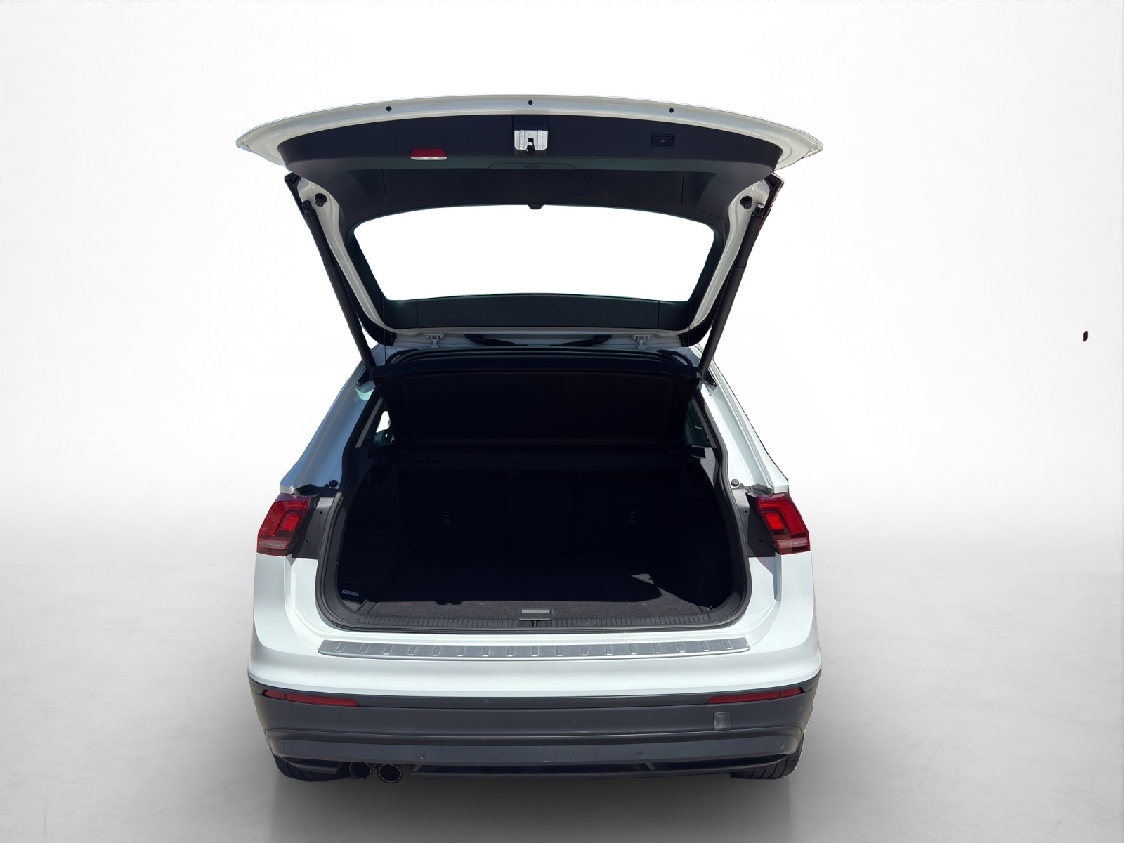 VW Tiguan 2.0 TDI SCR Comfortline 4Motion DSG-image-4