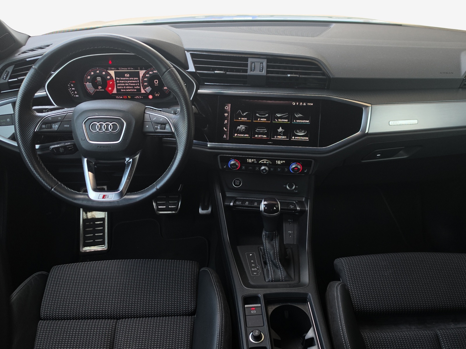 AUDI Q3 Sportback 35 TFSI S line Attraction S-tronic-image-8
