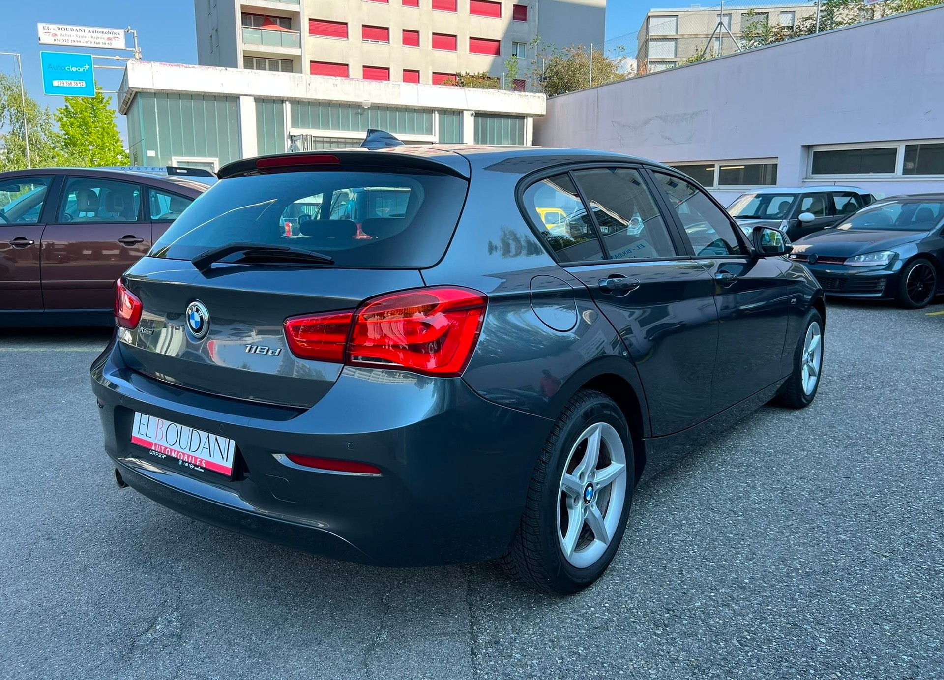 BMW 118d xDrive-image-5