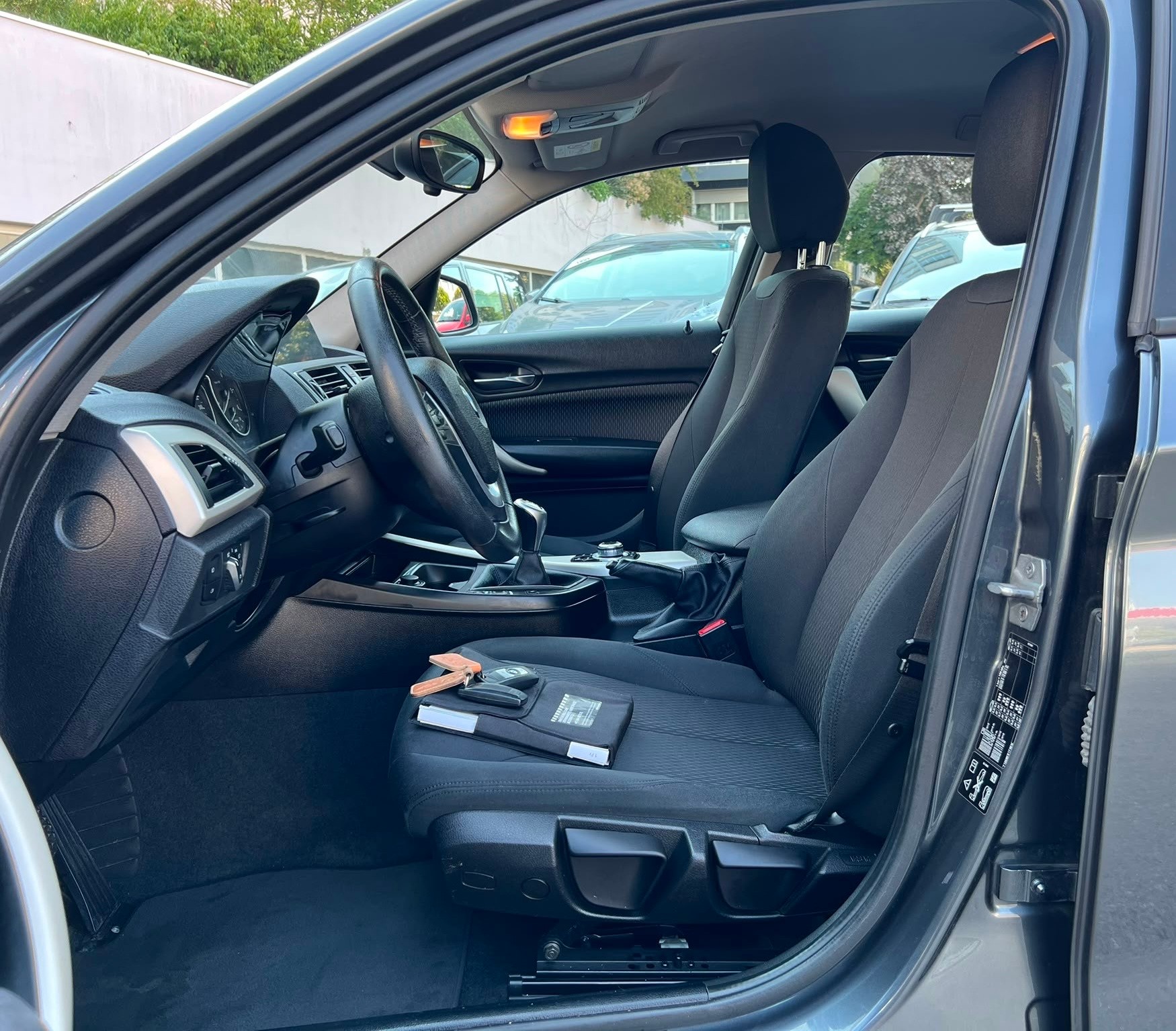 BMW 118d xDrive-image-7
