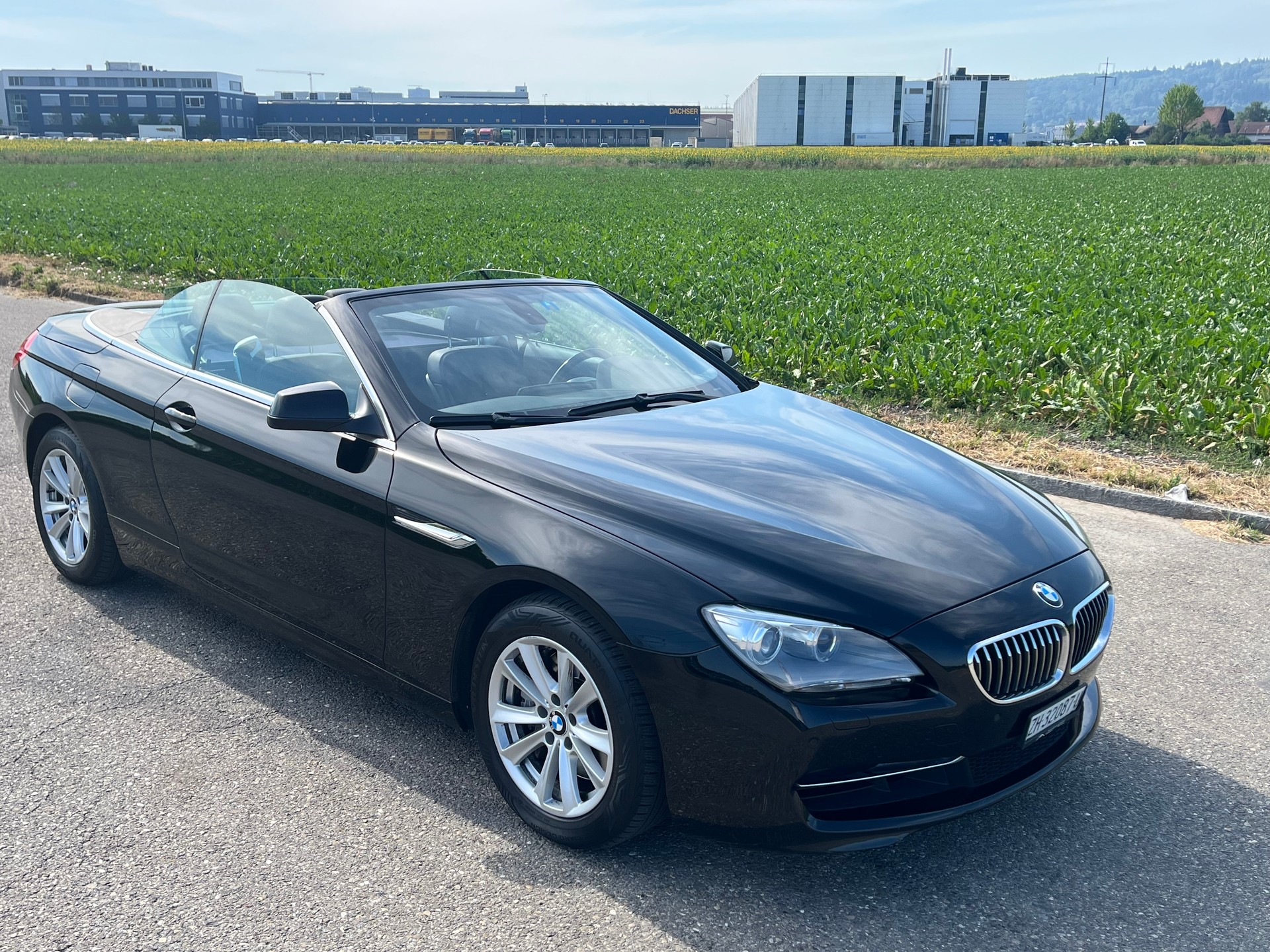 BMW 640i Cabrio-image-4