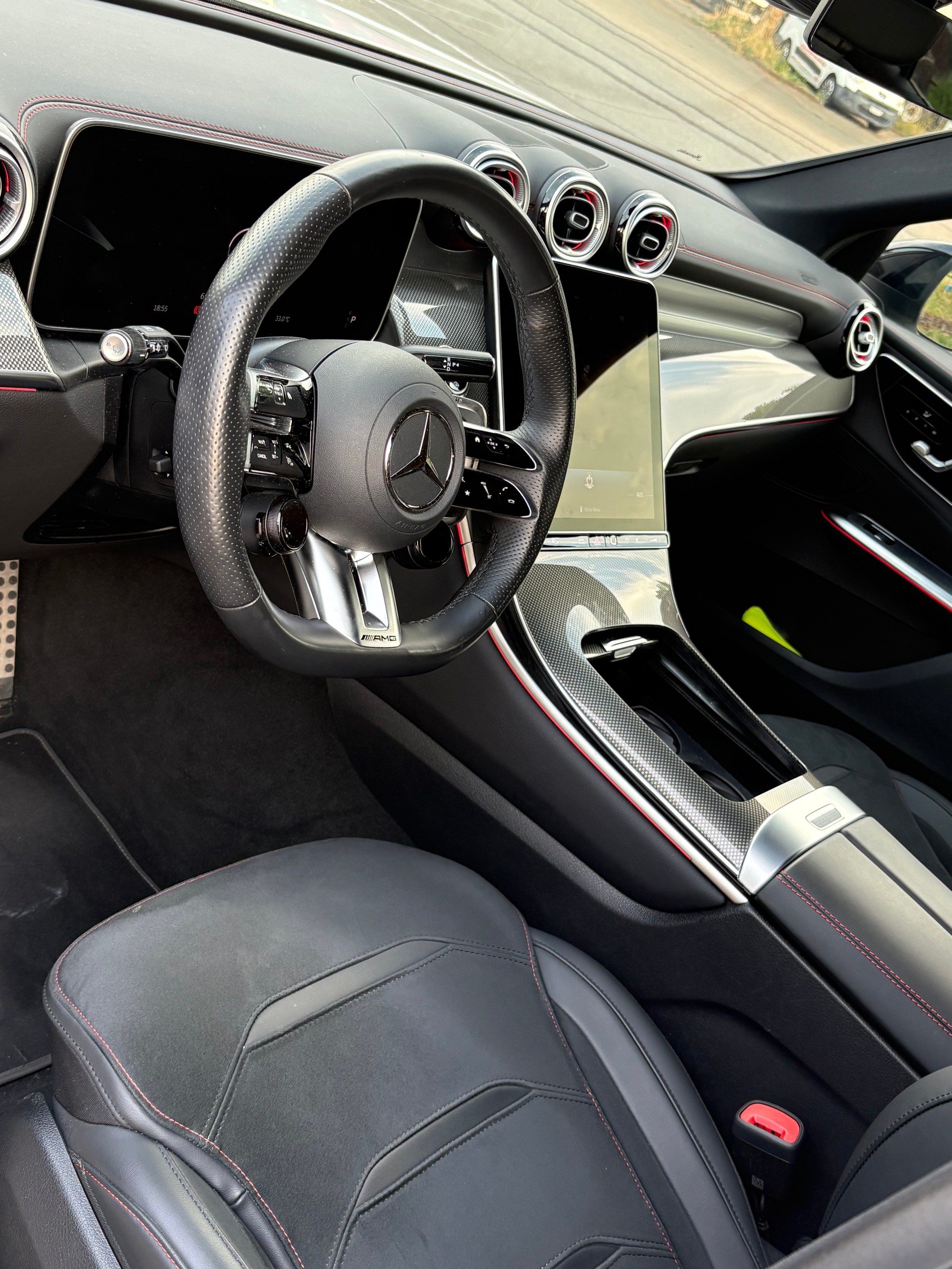 MERCEDES-BENZ GLC 43 AMG Executive Edition 4matic-image-2