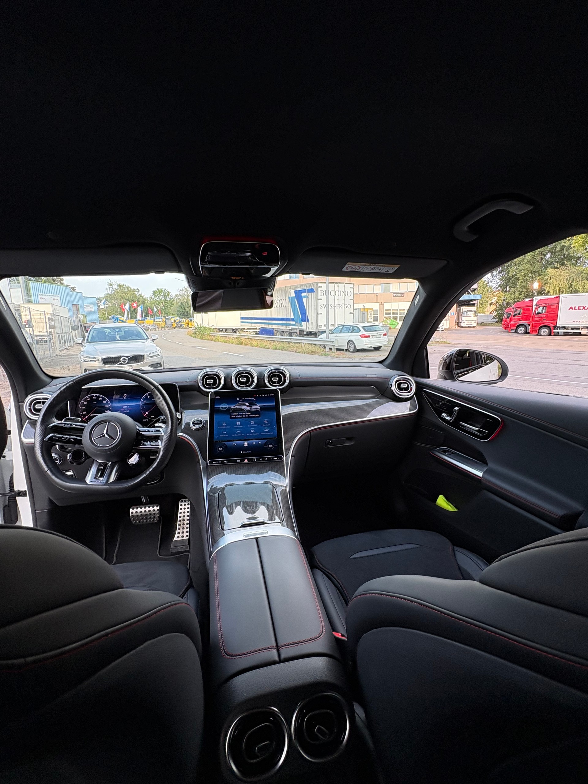 MERCEDES-BENZ GLC 43 AMG Executive Edition 4matic-image-3