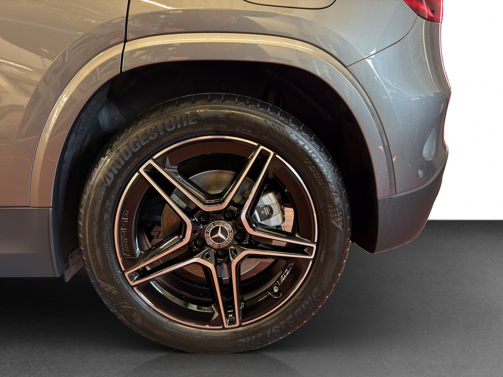 MERCEDES-BENZ GLA 250 4Matic Swiss Star-image-21